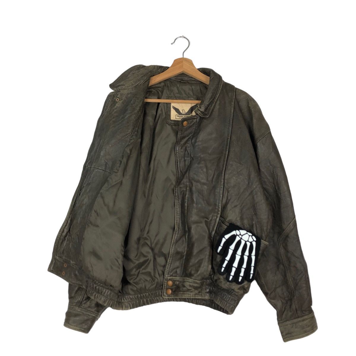 Japanese Brand 🔥90s RARE VINTAGE GENUINE BOMBERLEATHER JACKET CONTEMPORARY Size US L / EU 52-54 / 3 - 8 Thumbnail