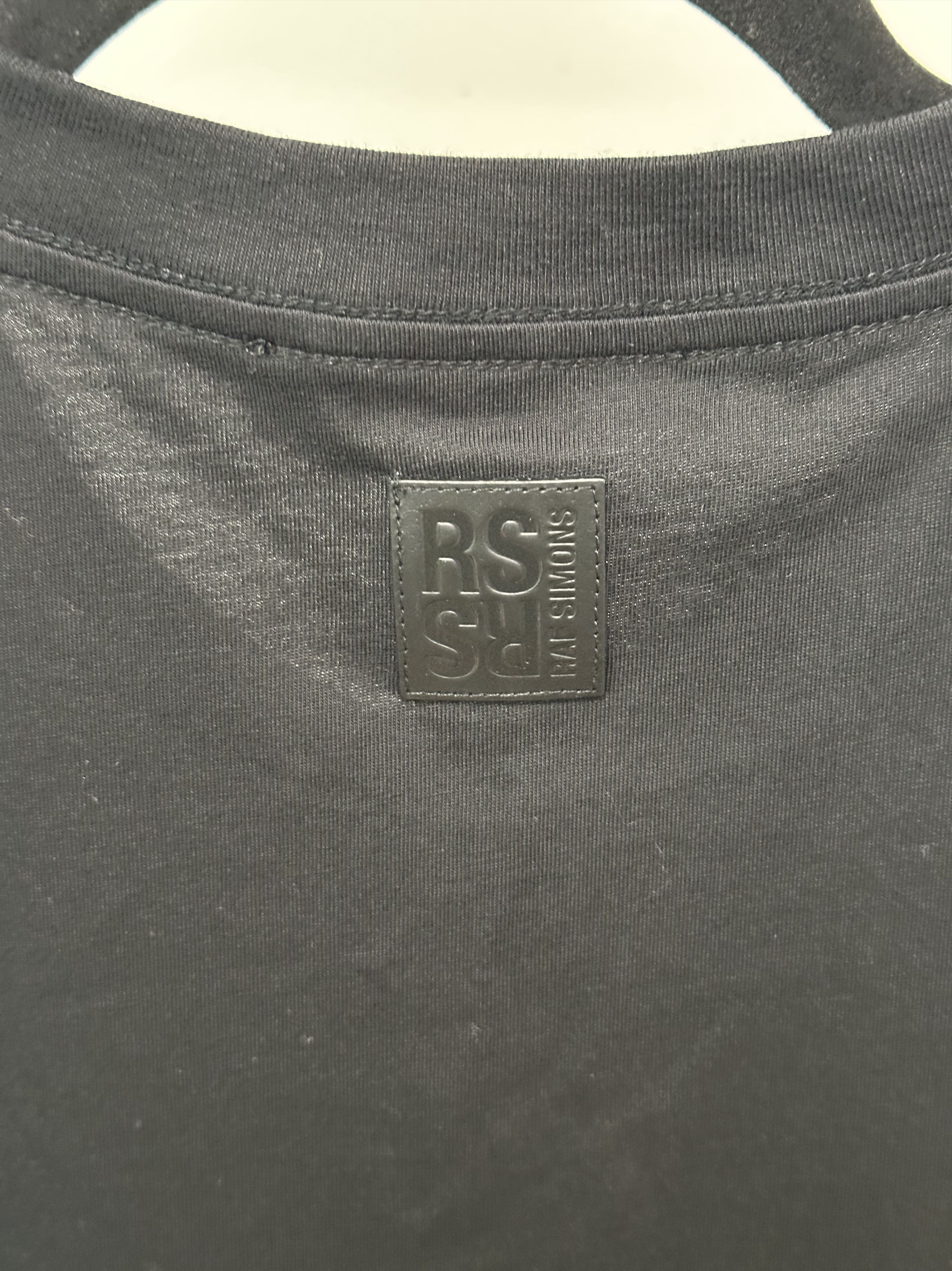 Raf Simons SS23 Raf Simons Big Fit “R Logo” T-Shirt – Black, Size L Size US L / EU 52-54 / 3 - 3 Thumbnail