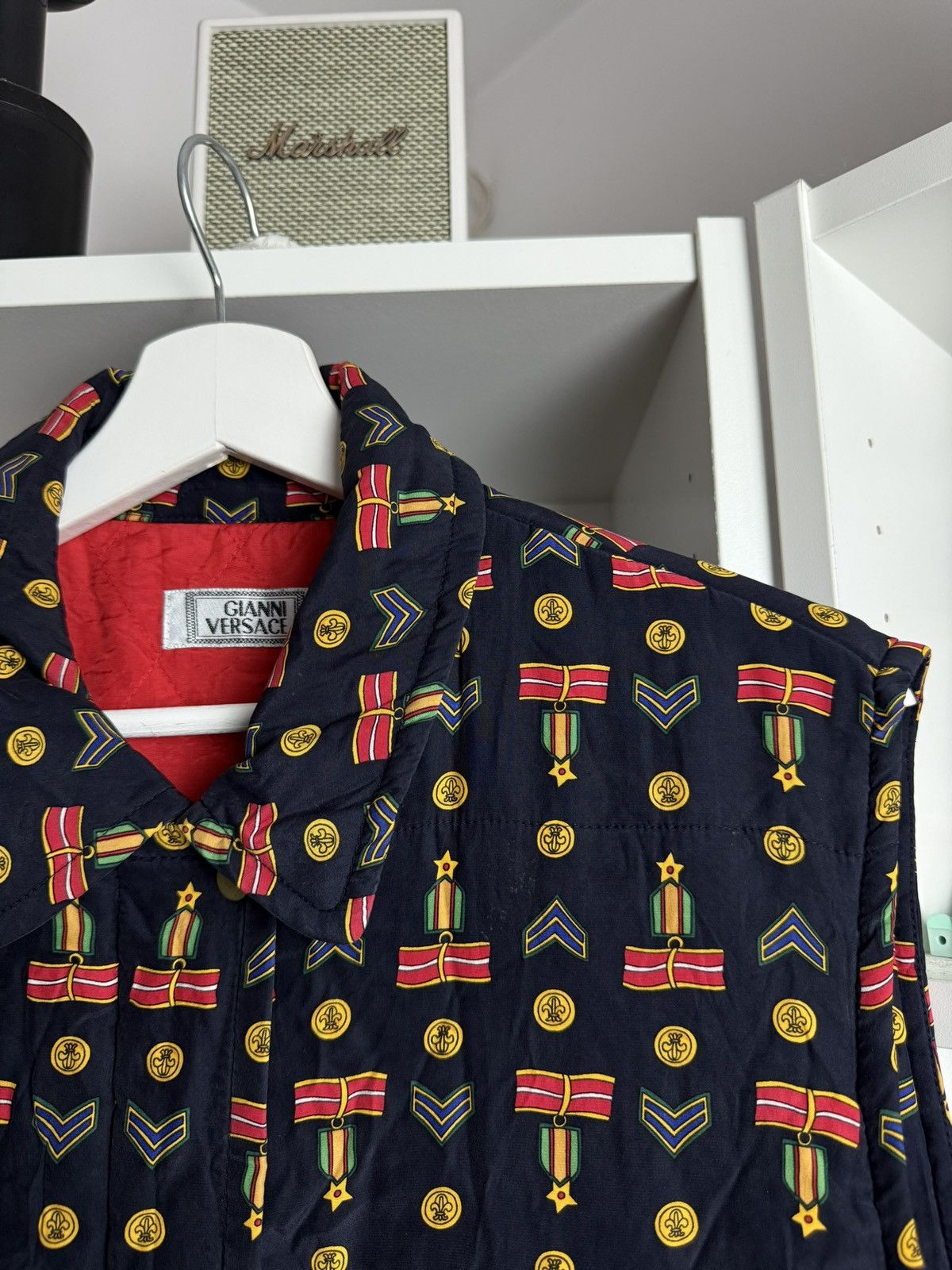 Versace × Vintage Vintage 90s Gianni Versace Silk zip all over print Vest M 80s Size US M / EU 48-50 / 2 - 6 Thumbnail