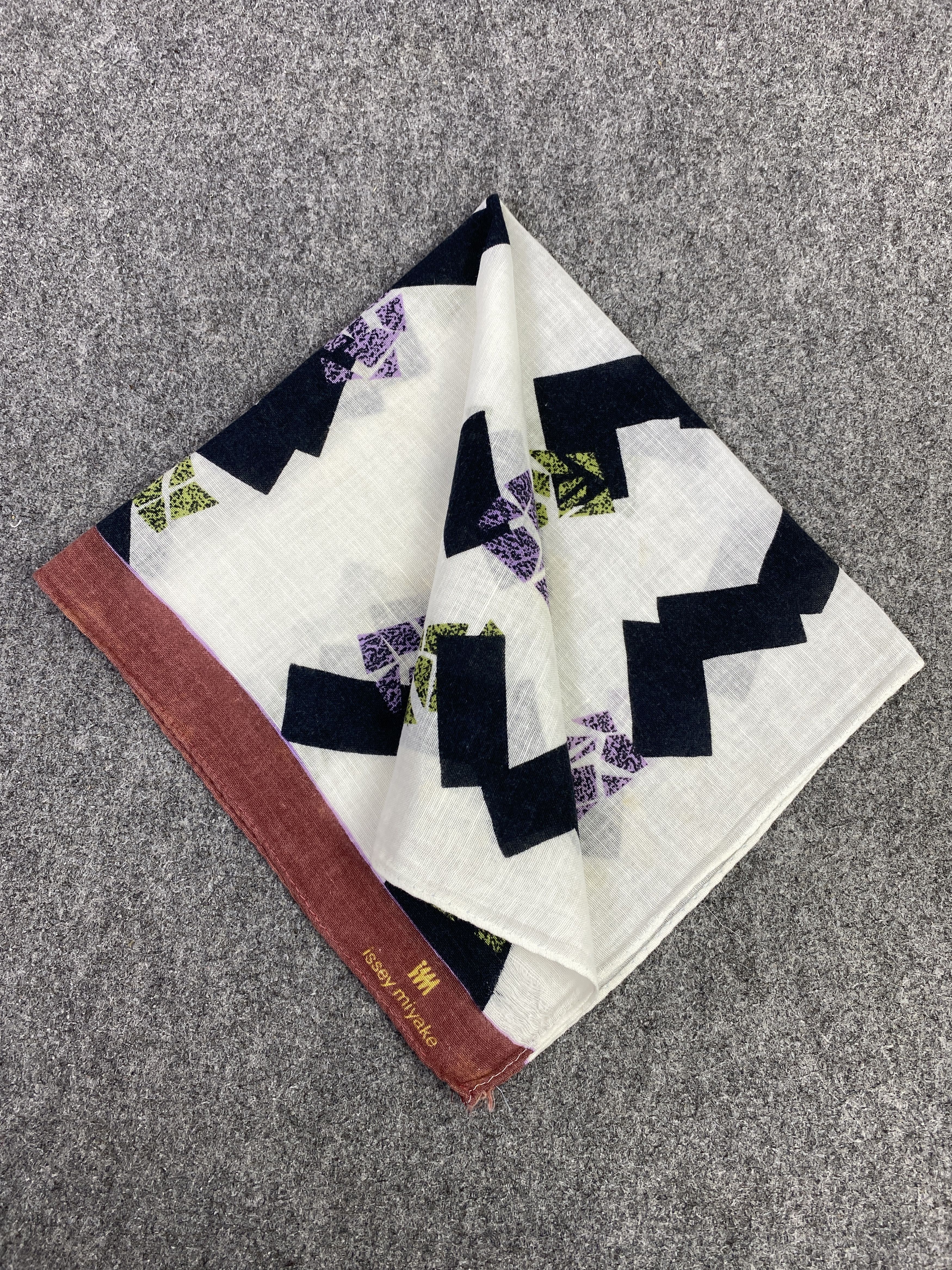 Issey Miyake Vintage Issey Miyake Handkerchief / Neckerchief KT0079 Size ONE SIZE - 3 Thumbnail