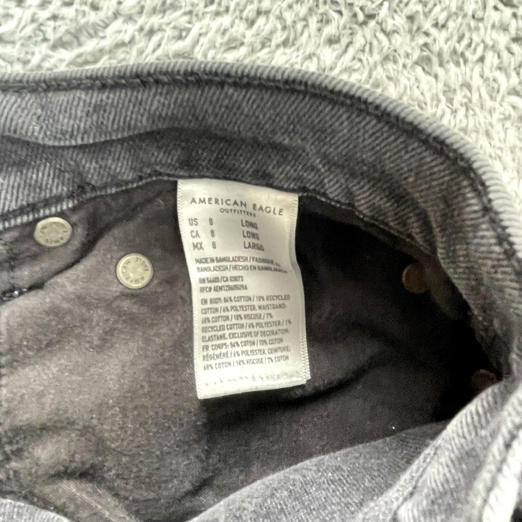 American Eagle Outfitters American Eagle Outfitters Womens Jeans 8 Gray Straight Leg Distressed Denim Size 28" / US 6 / IT 42 - 4 Thumbnail