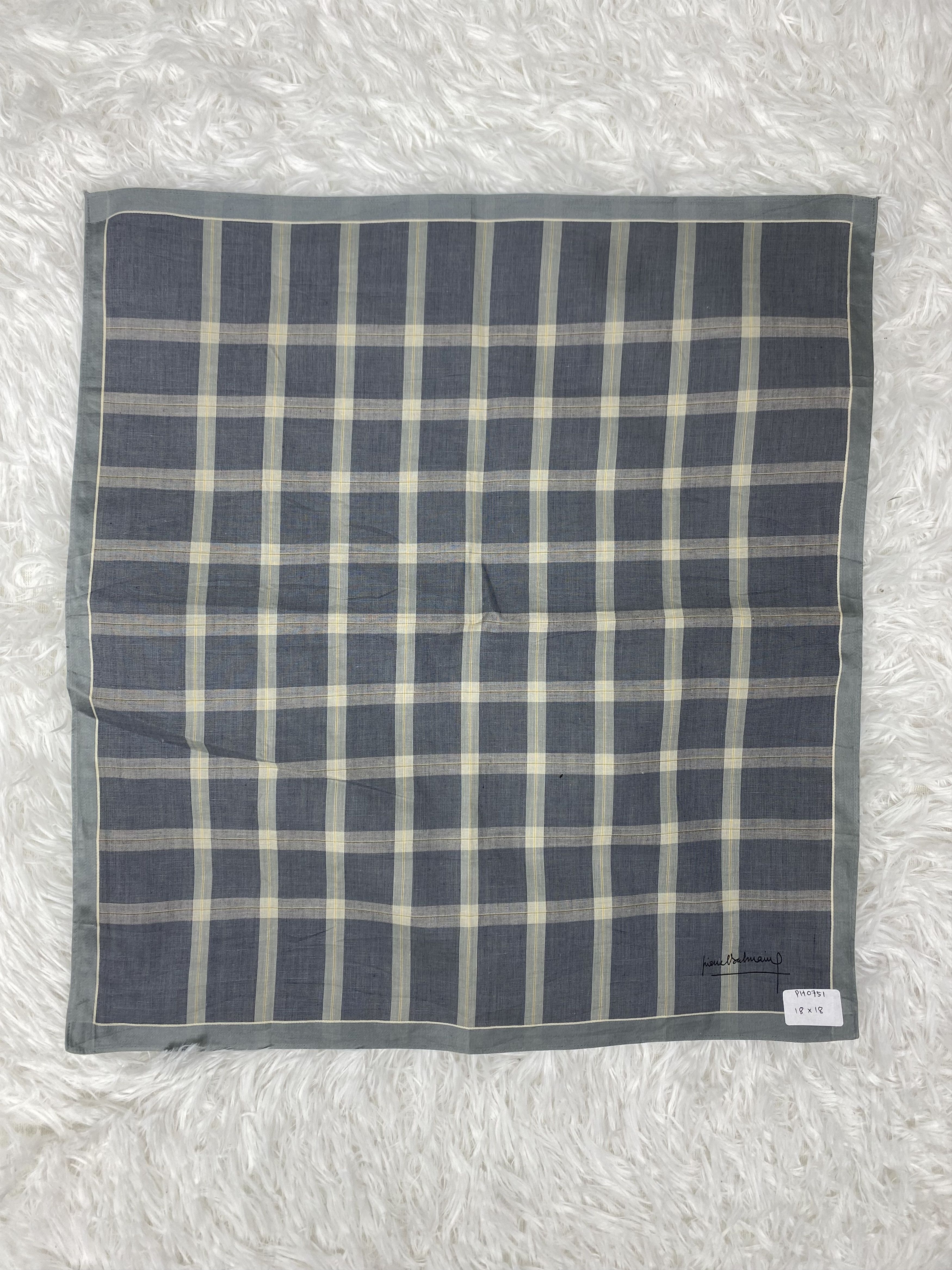 Pierre Balmain × Vintage Vintage Pierre Balmain Handkerchief Neckerchief PH0751 Size ONE SIZE - 3 Thumbnail