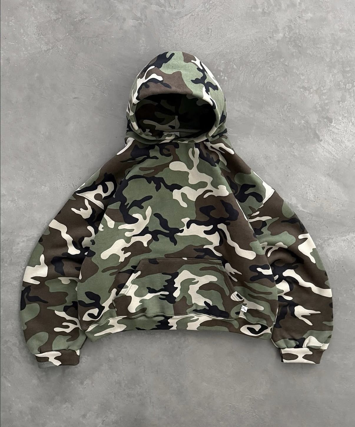 Akimbo Club Akimbo Club Woodland Camo Hoodie Size XXL (Fits XL) Cropped Size US XXL / EU 58 / 5 - 1 Thumbnail