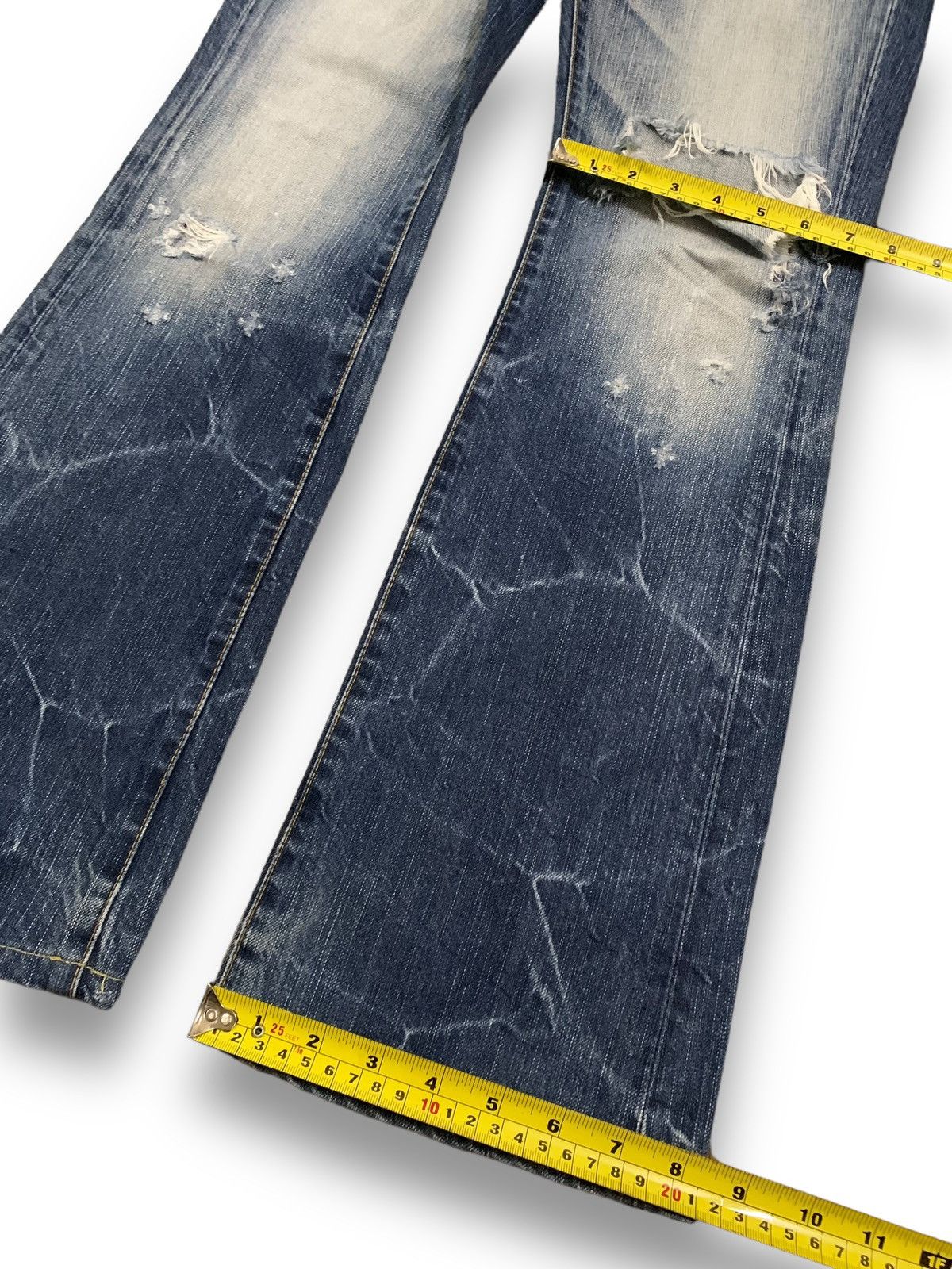 If Six Was Nine Japanese Blue Way Cracked Wash Cross Distressed Flare Jeans Size US 30 / EU 46 - 16 Thumbnail