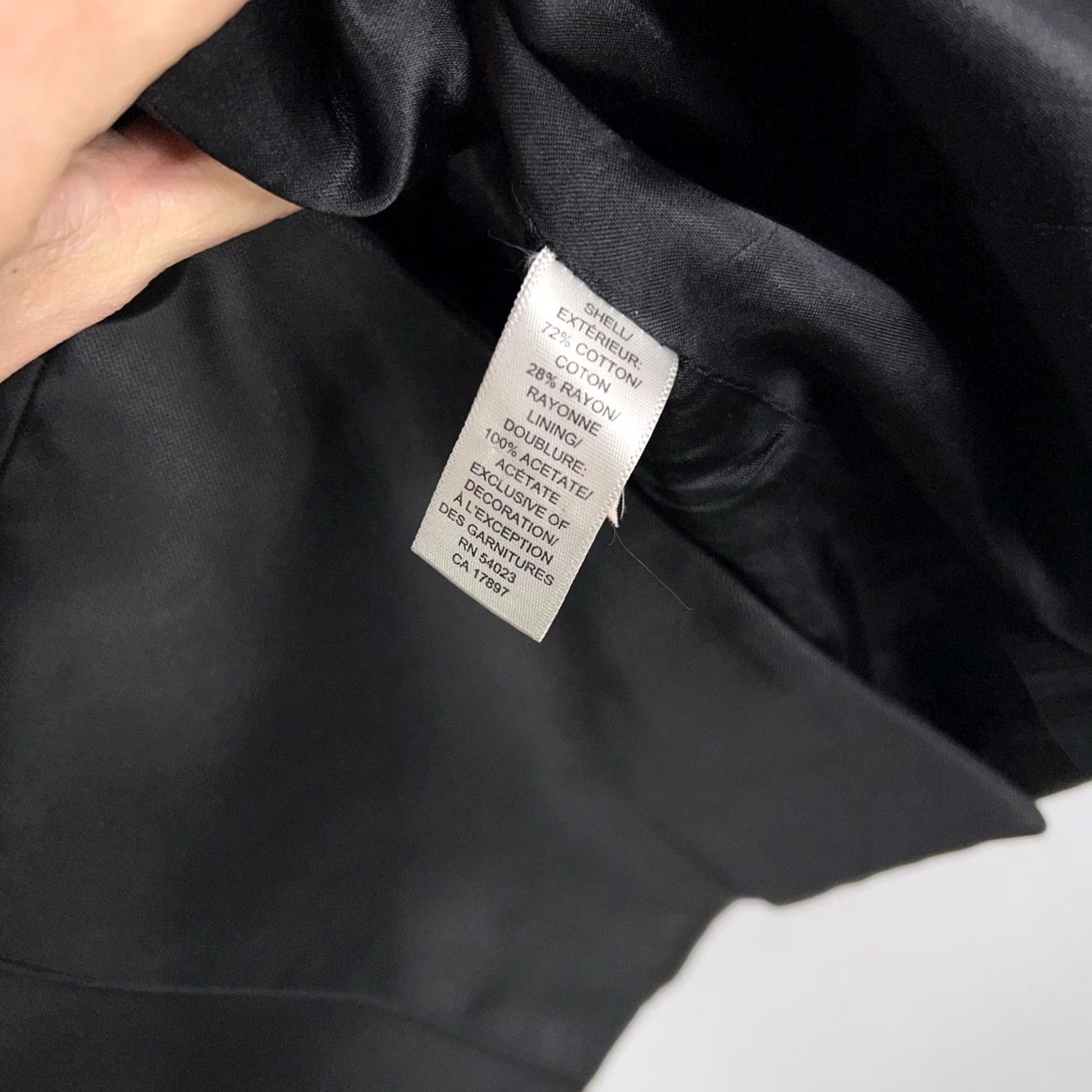 Banana Republic Banana Republic Blazer Womens 10 Black One-Button Notch Lapel 3/4 Sleeve Vintage Velvet? No, keep to original words. Size L / US 10 / IT 46 - 5 Thumbnail