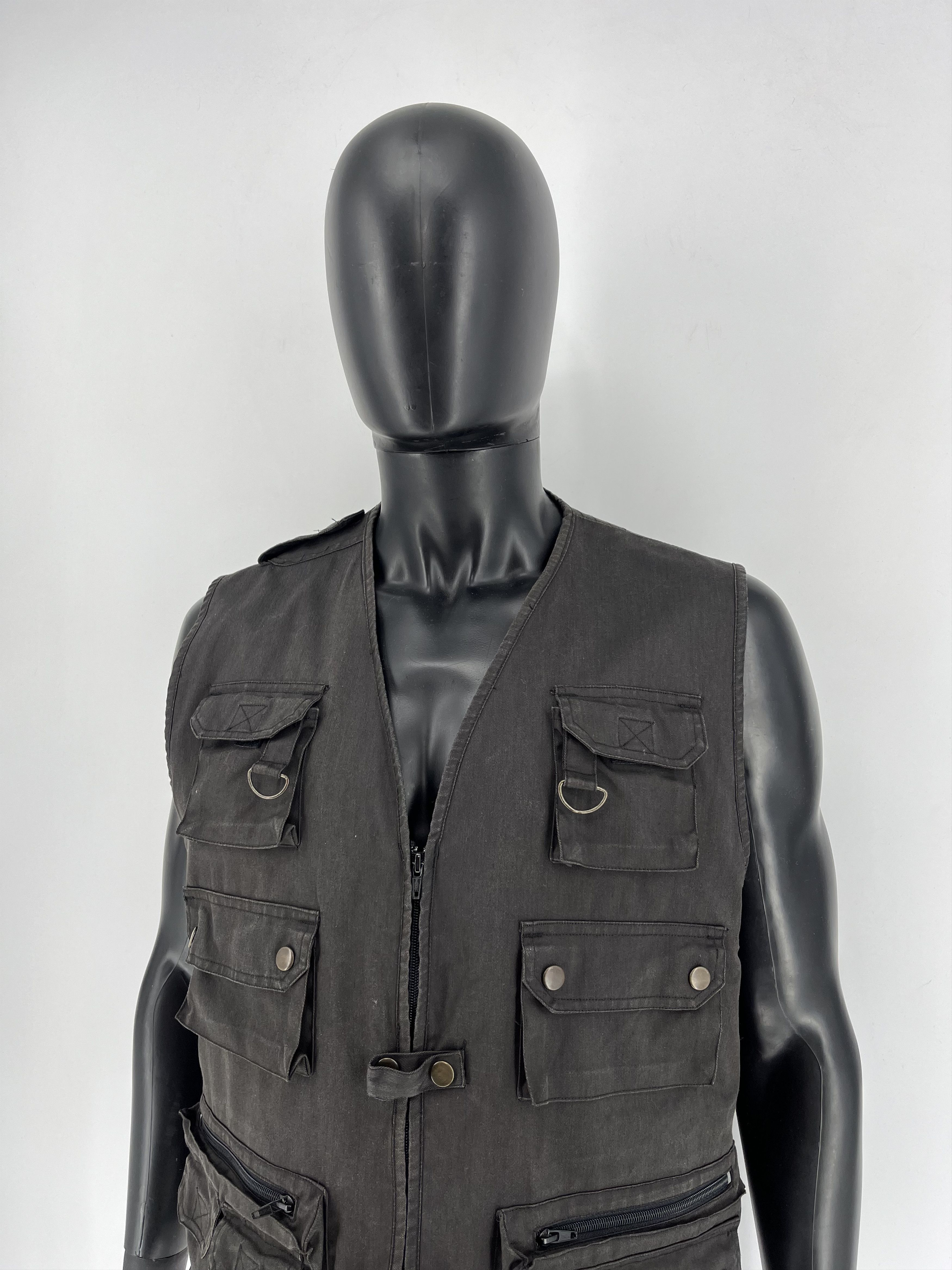 Japanese Brand Vintage Military Vest With Many Pockets Streetwear Style Size US M / EU 48-50 / 2 - 5 Thumbnail