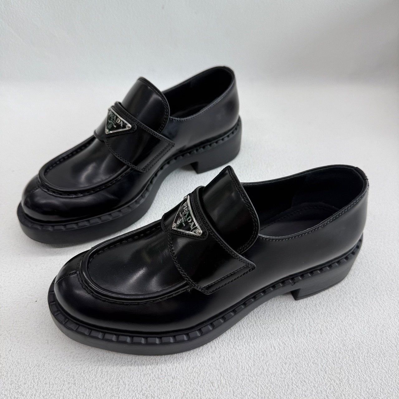 Prada Prada Retro Black Lowtop Sneakers us_6-5 Women Size US 6.5 / IT 36.5 - 1 Thumbnail