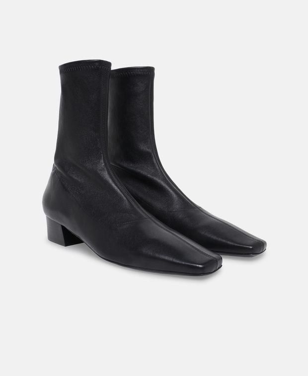 Ankle Boots in Black, Women's (Size 5)