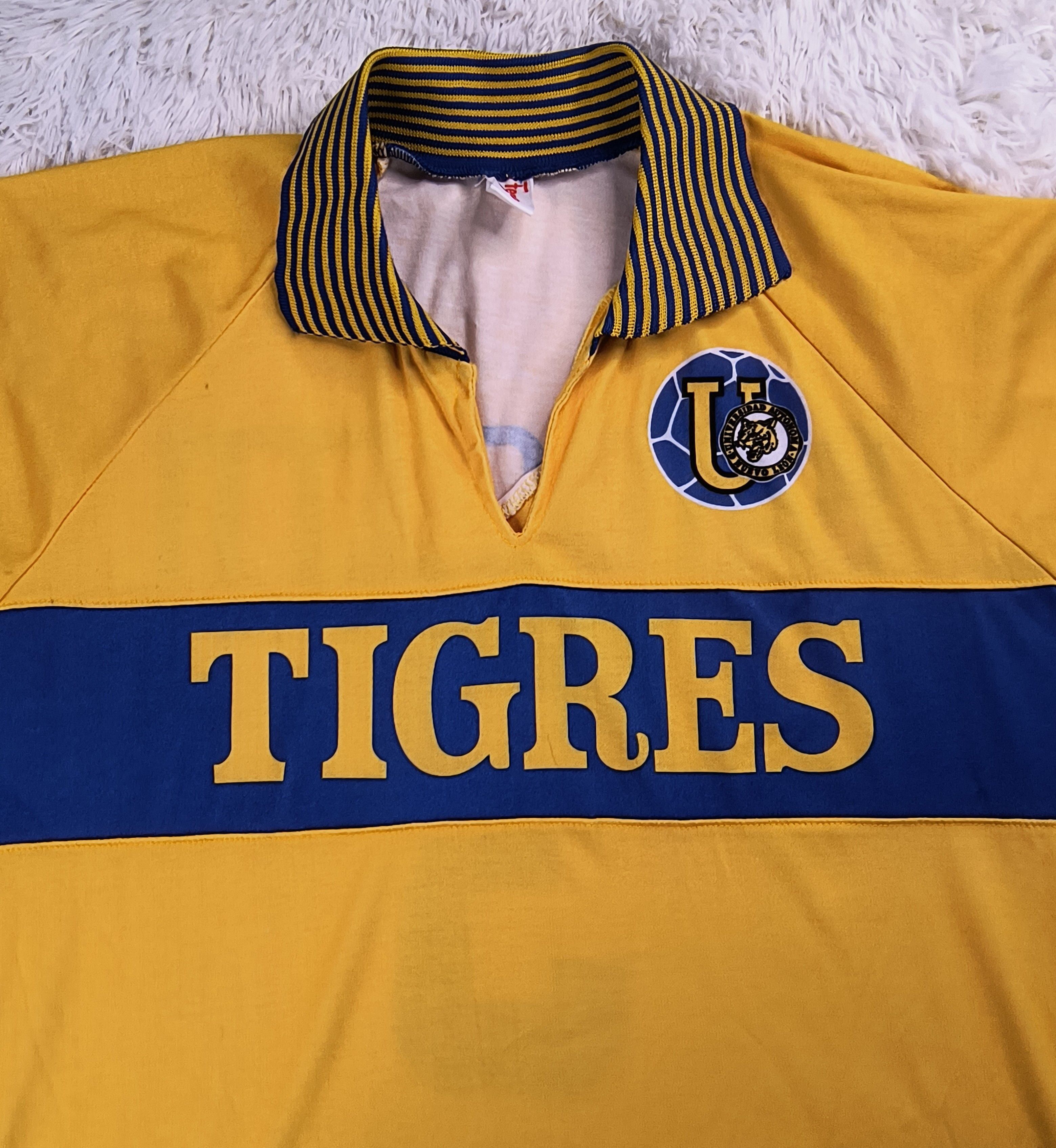 Vintage Vintage Fesago Tigres UANL #3 Batocletti 1981/82 LS jersey Size US L / EU 52-54 / 3 - 2 Thumbnail