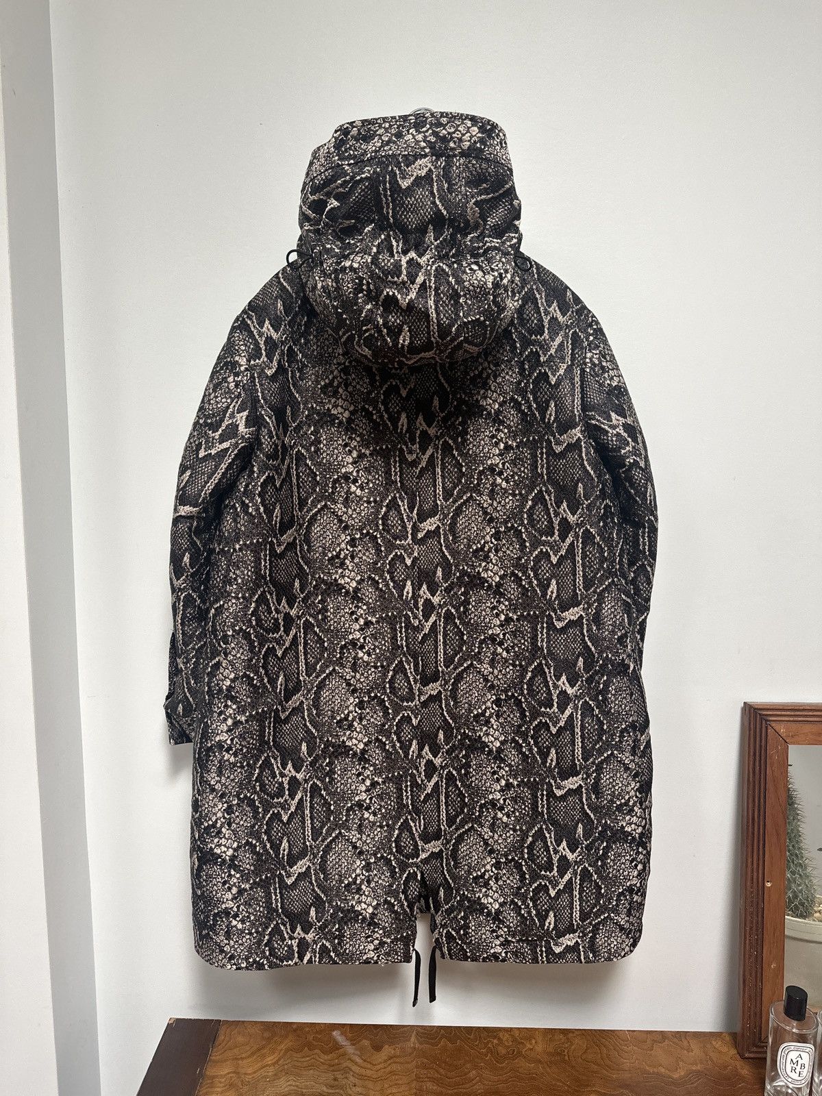 Moncler Metallic Snakeskin Jacquard Down Coat Size US S / EU 44-46 / 1 - 7 Thumbnail