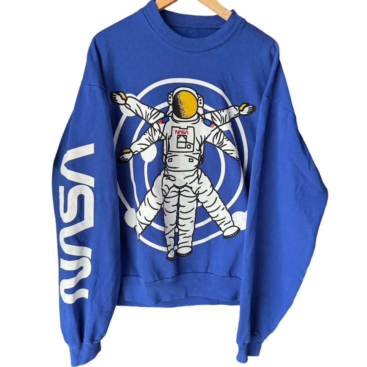 Kanye West × Kid Cudi × NASA Kid Cudi x NASA MERCH Concert Sweatshirt Astronaut The Moon Size US L / EU 52-54 / 3 - 12 Thumbnail