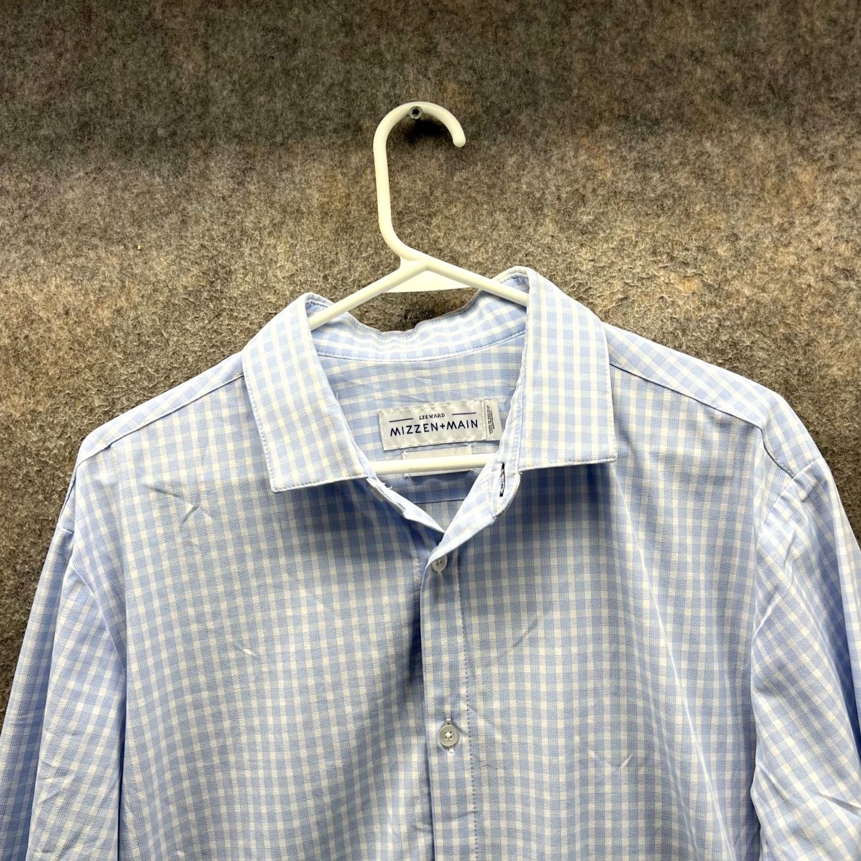 Mizzen+Main Mizzen+Main Shirt Men XL Blue Button-Down Check Leeward Gingham Stretch, Regular Fit, Long Sleeve, Button-Up, Casual/Formal, Preppy, All Seasons Size US XL / EU 56 / 4 - 6 Thumbnail