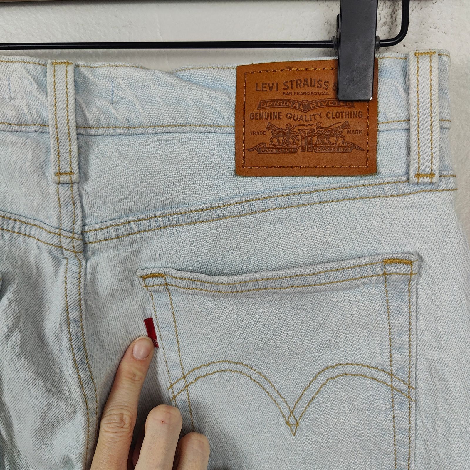 Levi's Levis Wedgie Straight Fit Jeans Womens 27 Light Wash Size 27" / US 4 / IT 40 - 4 Thumbnail