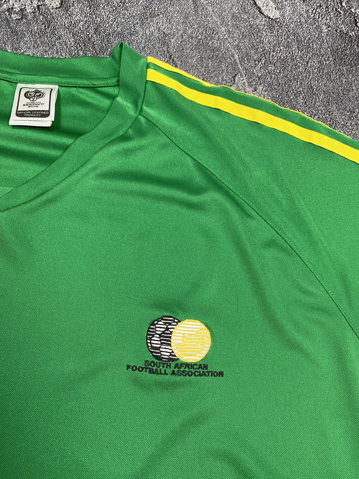 Adidas × Vintage Adidas South Africa 2005-06 Vintage Soccer jersey Mundial Size US XXL / EU 58 / 5 - 9 Thumbnail