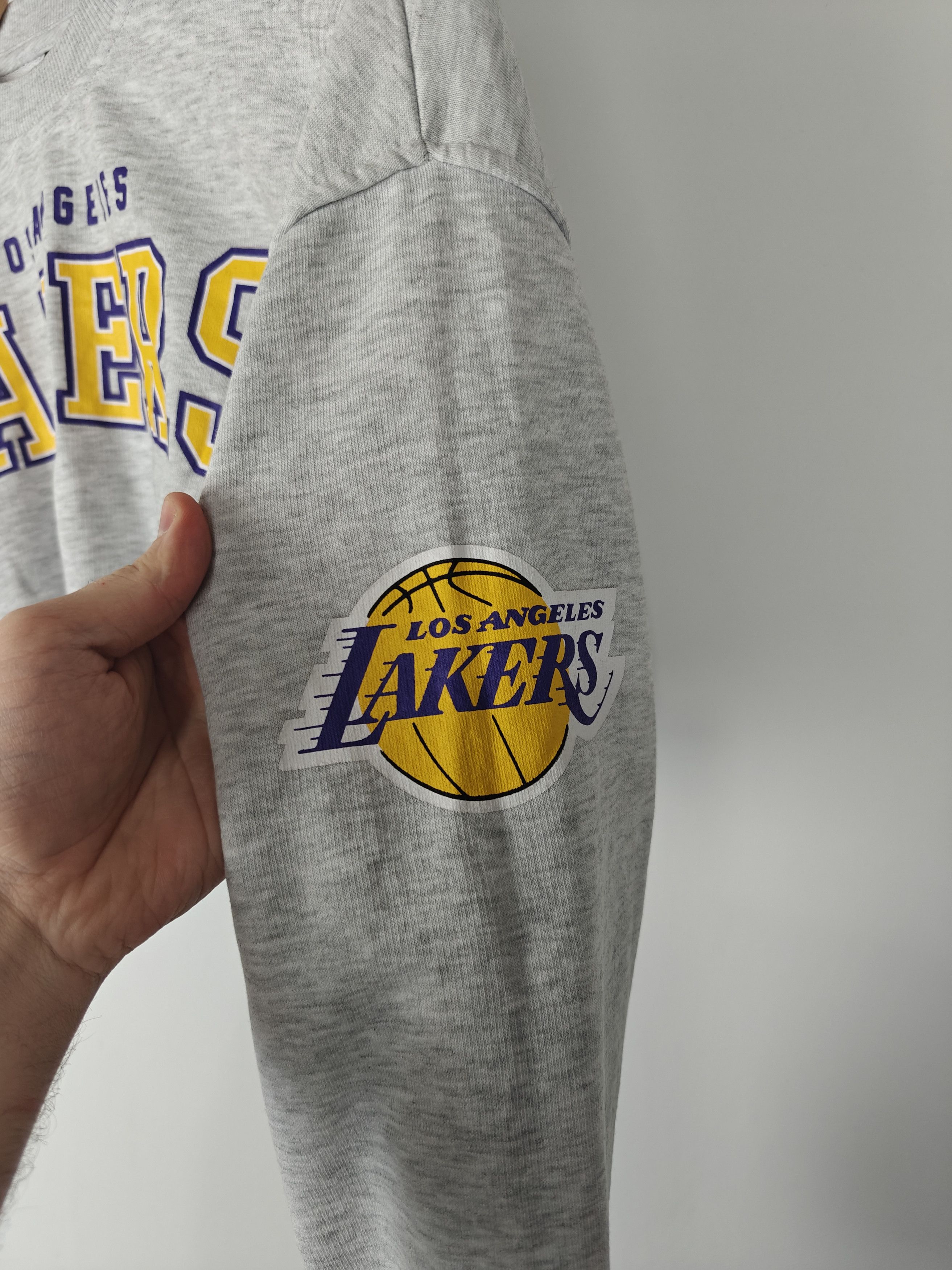 NBA NBA Lakers Crop Top Sweatshirt Crewneck Gray Logo XS Size XS / US 0-2 / IT 36-38 - 6 Thumbnail