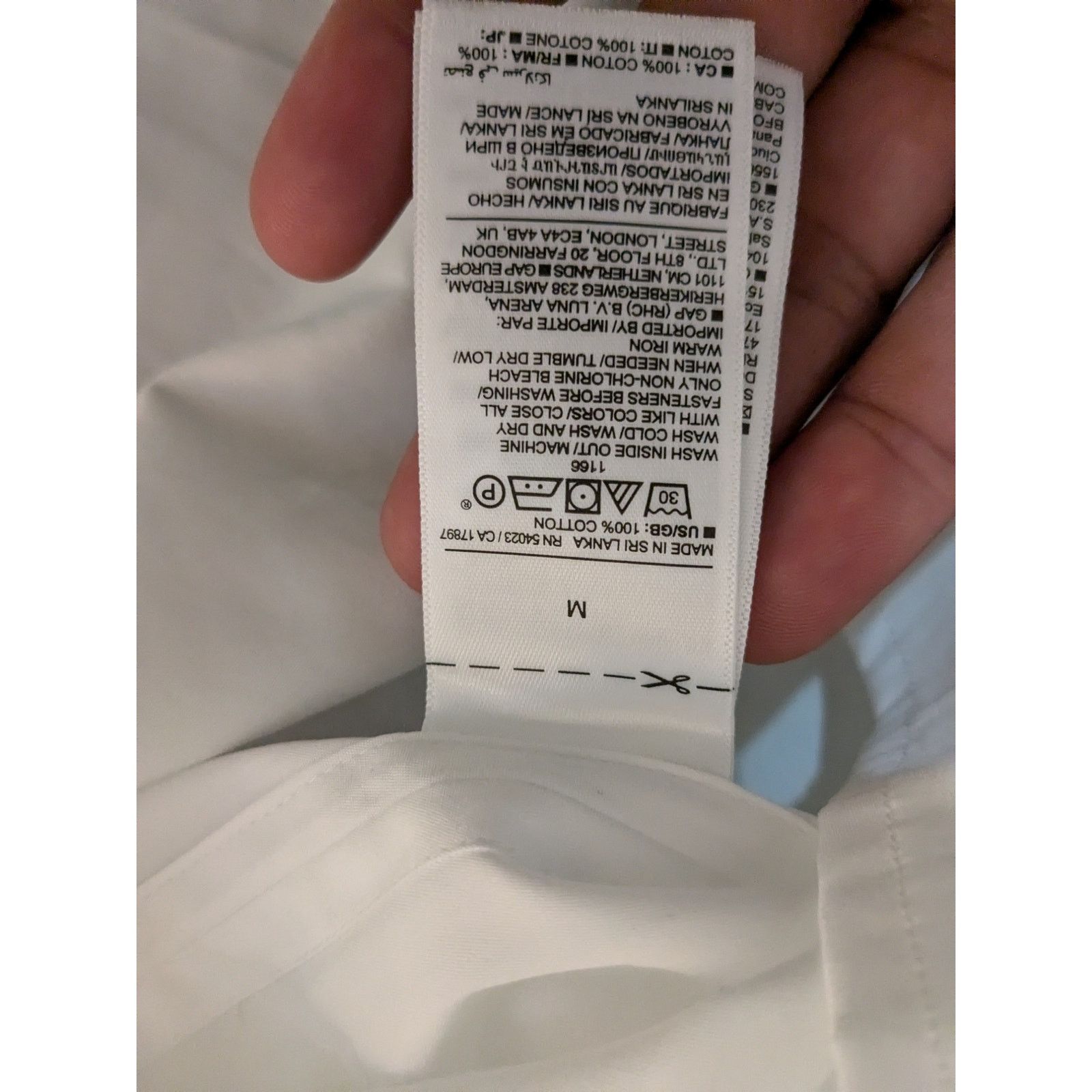Banana Republic Banana Republic - The Perfect Shirt / M / White / NWT Size M / US 6-8 / IT 42-44 - 8 Thumbnail