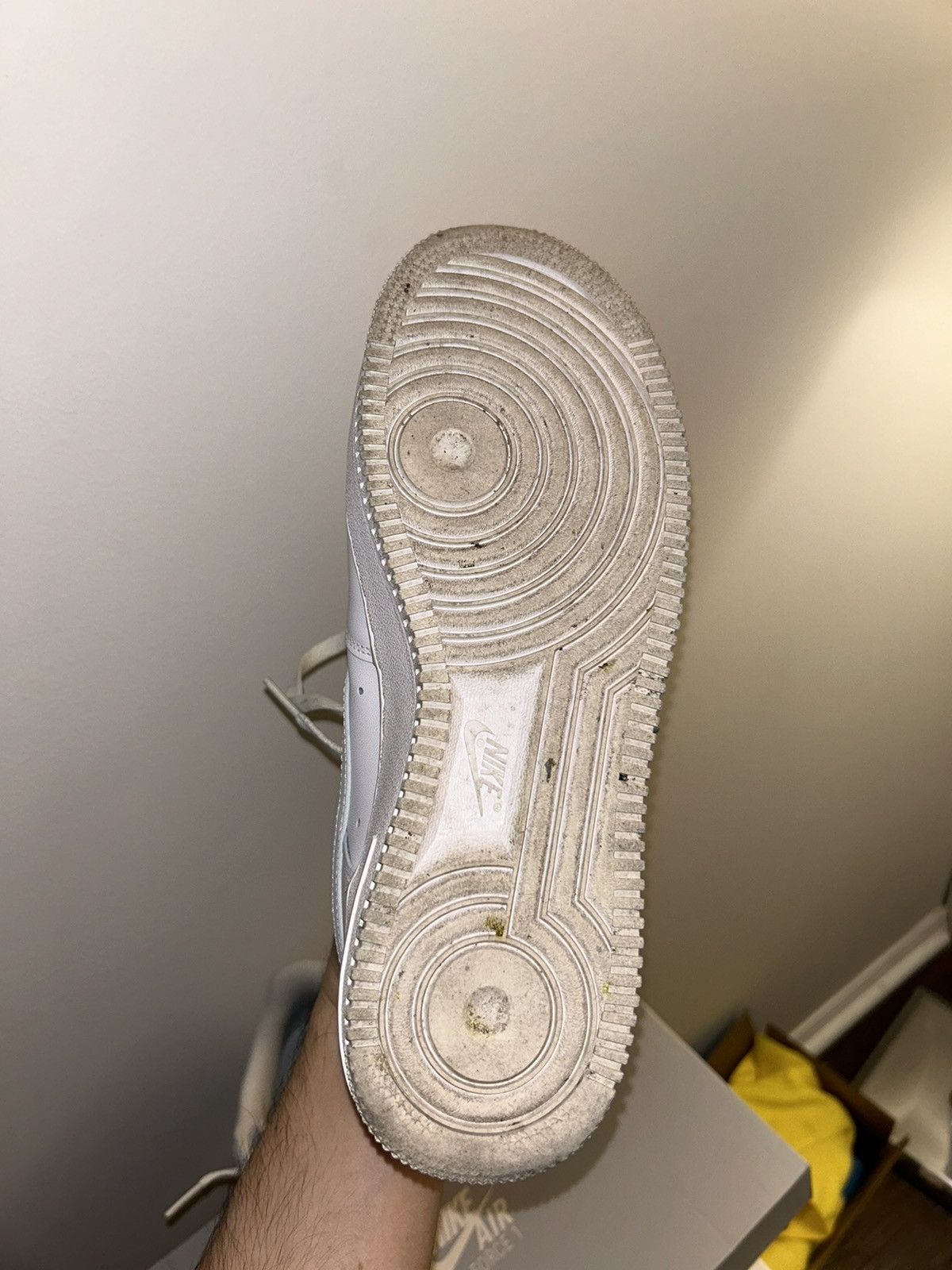 Nike Air Force 1 07 White Size US 8.5 / EU 41-42 - 7 Thumbnail