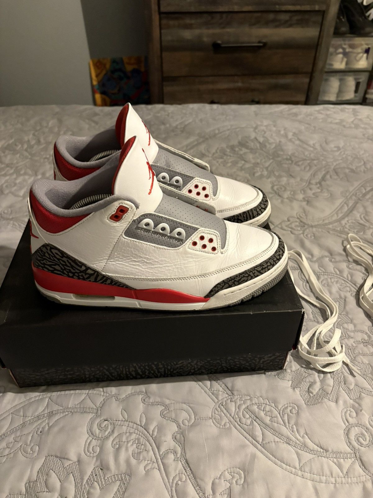 Jordan Brand Jordan 3 retro fire red Size US 10 / EU 43 - 7 Thumbnail