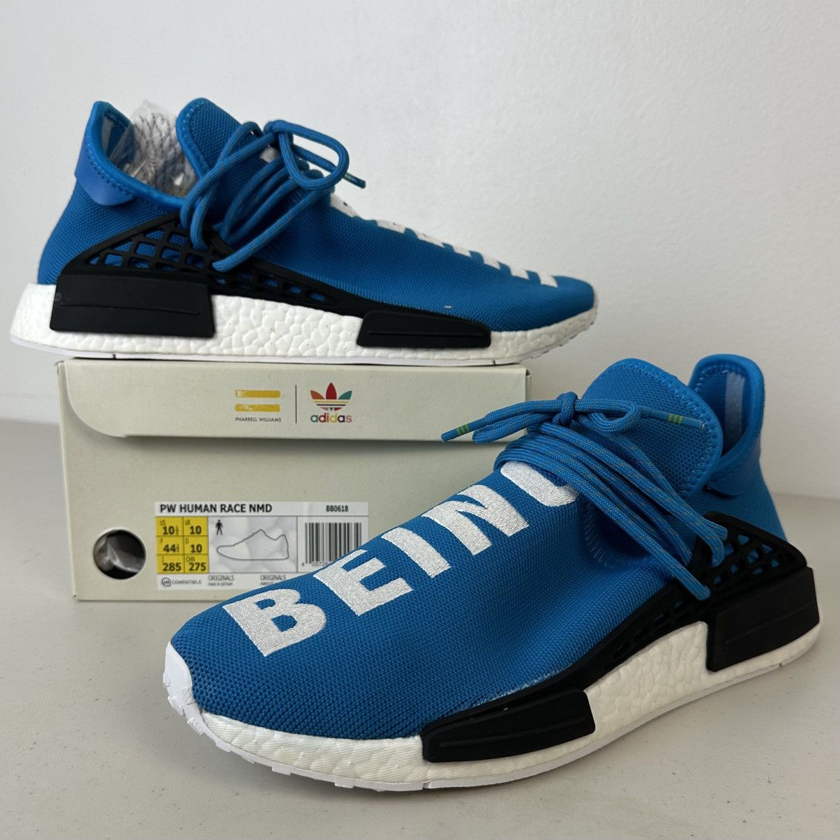 adidas gazelle silver green womens Adidas X Pharrell Williams Human Race NMD 'Blue'  CREP LDN