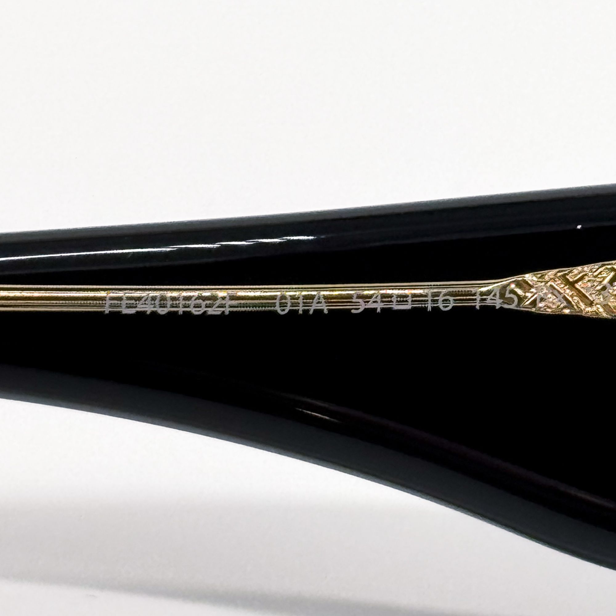 Fendi NEW FE40162F 01A GEOMETRIC WOMEN SUNGLASSES FENDI Size ONE SIZE - 10 Thumbnail