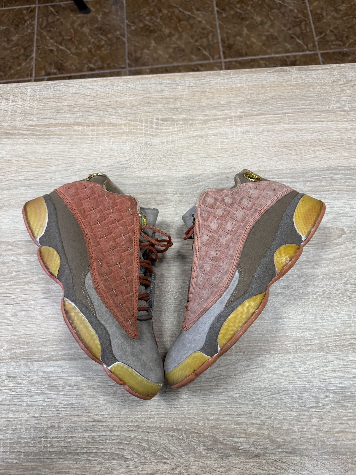 CLOT × Jordan Brand 🇺🇸 CLOT x Air Jordan 13 Retro NRG Low Terracotta US 8.5 Size US 8.5 / EU 41-42 - 15 Thumbnail