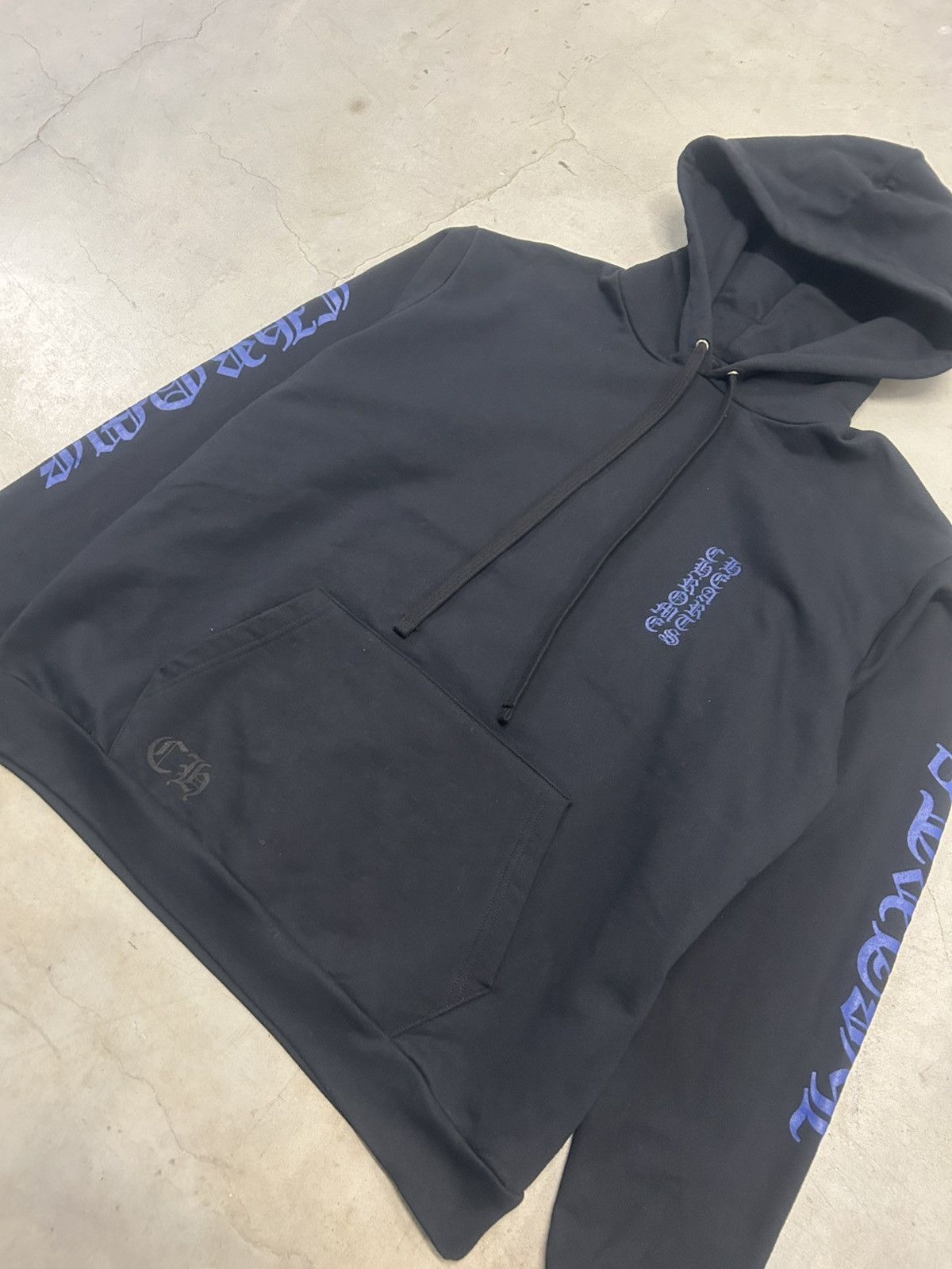 Chrome Hearts CHROME HEARTS BLACK/BLUE SCRIPT PULLOVER HOODIE Size US L / EU 52-54 / 3 - 2 Thumbnail