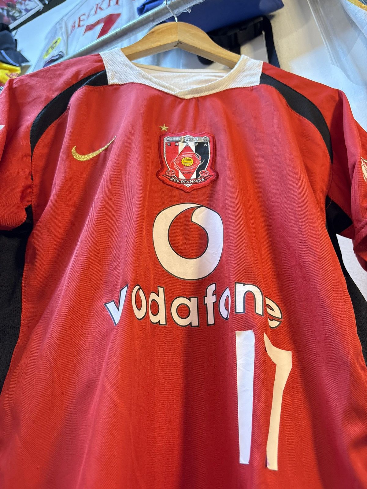 Nike Vintage 2006 Urawa Red Diamonds Home Kit Size US XL / EU 56 / 4 - 2 Thumbnail