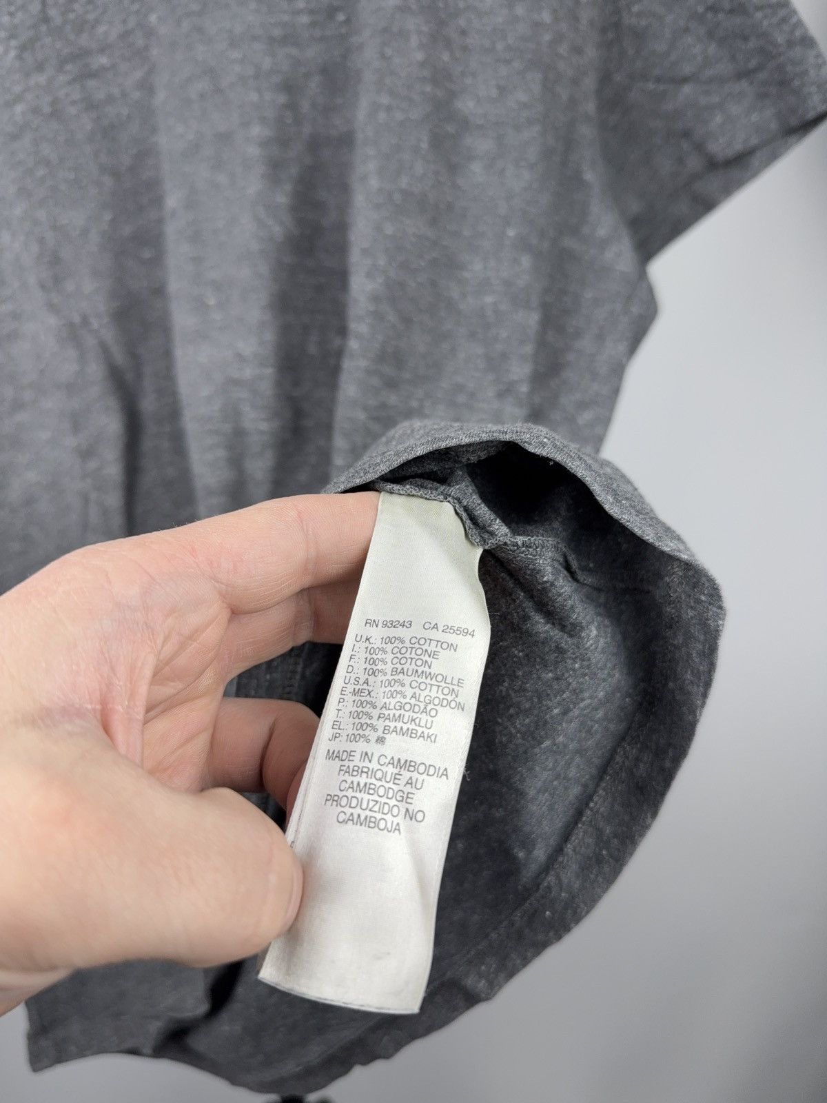 Diesel Luxury 00s Diesel Industry Italy Gray V-Neck Logo T-Shirt Size US L / EU 52-54 / 3 - 9 Thumbnail