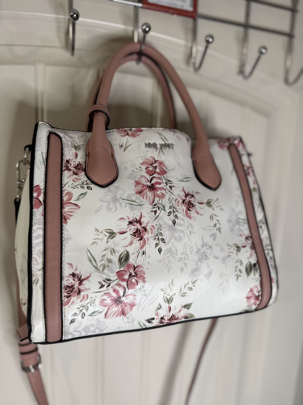 Nine West NINE WEST🌸 Pink & White Floral Crossbody and Handle Bag Size ONE SIZE - 3 Thumbnail