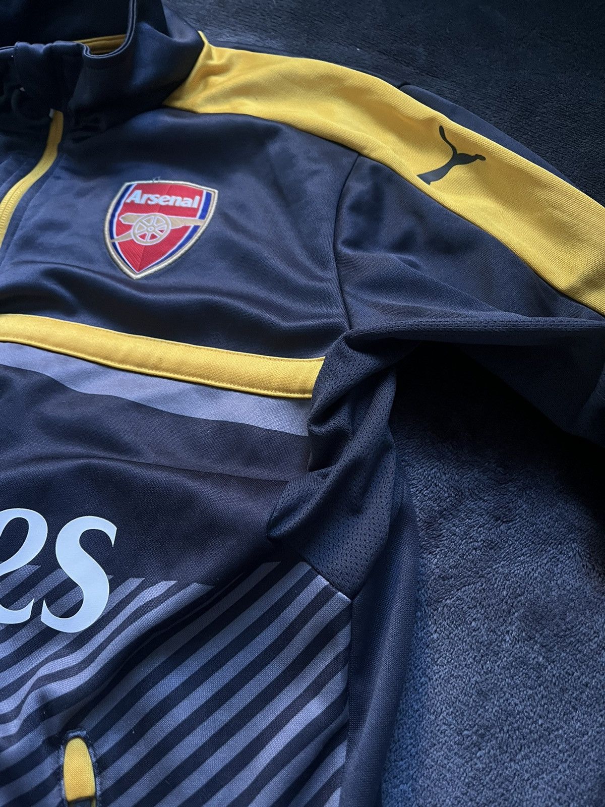 Puma × Vintage 2016-17 Arsenal training Sweatshirt Track Jacket Size US M / EU 48-50 / 2 - 5 Thumbnail