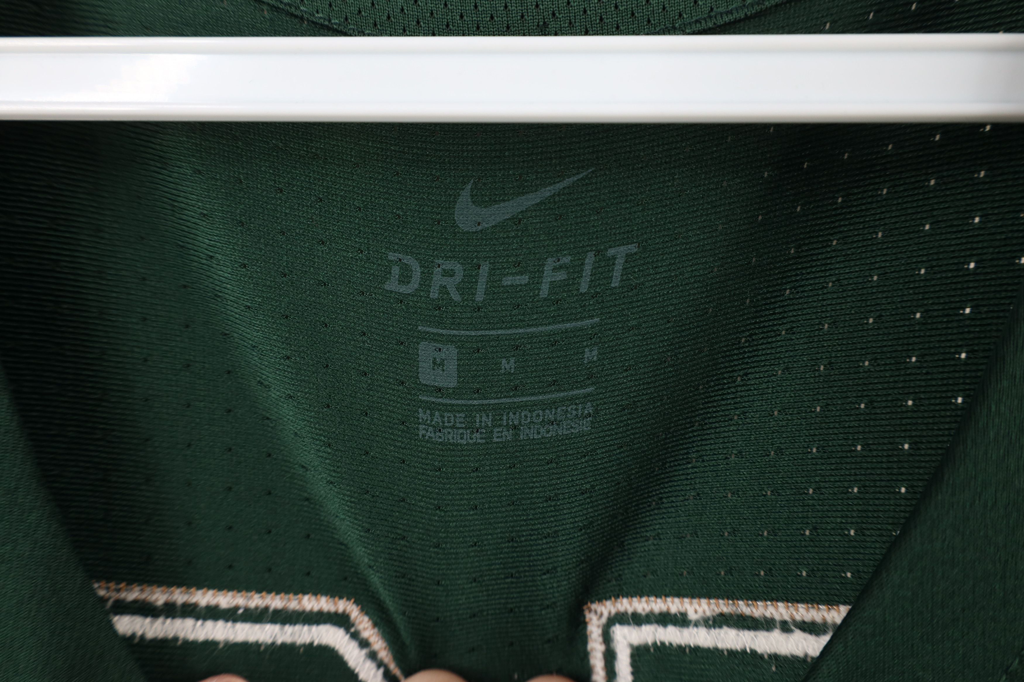 Nike Nike Elite State University Basketball Jersey Green #42 Size US M / EU 48-50 / 2 - 11 Thumbnail