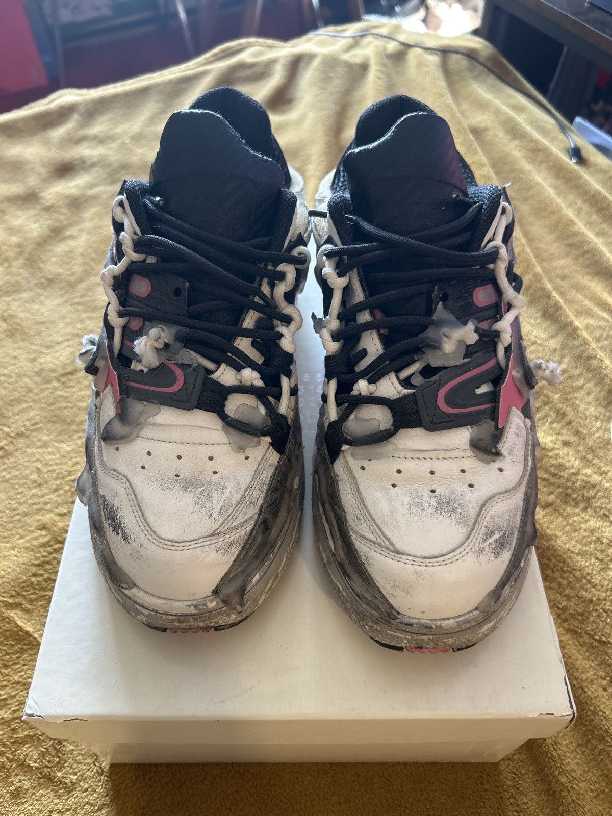Maison Margiela Pink Fusions Size US 7 / EU 40 - 14 Thumbnail