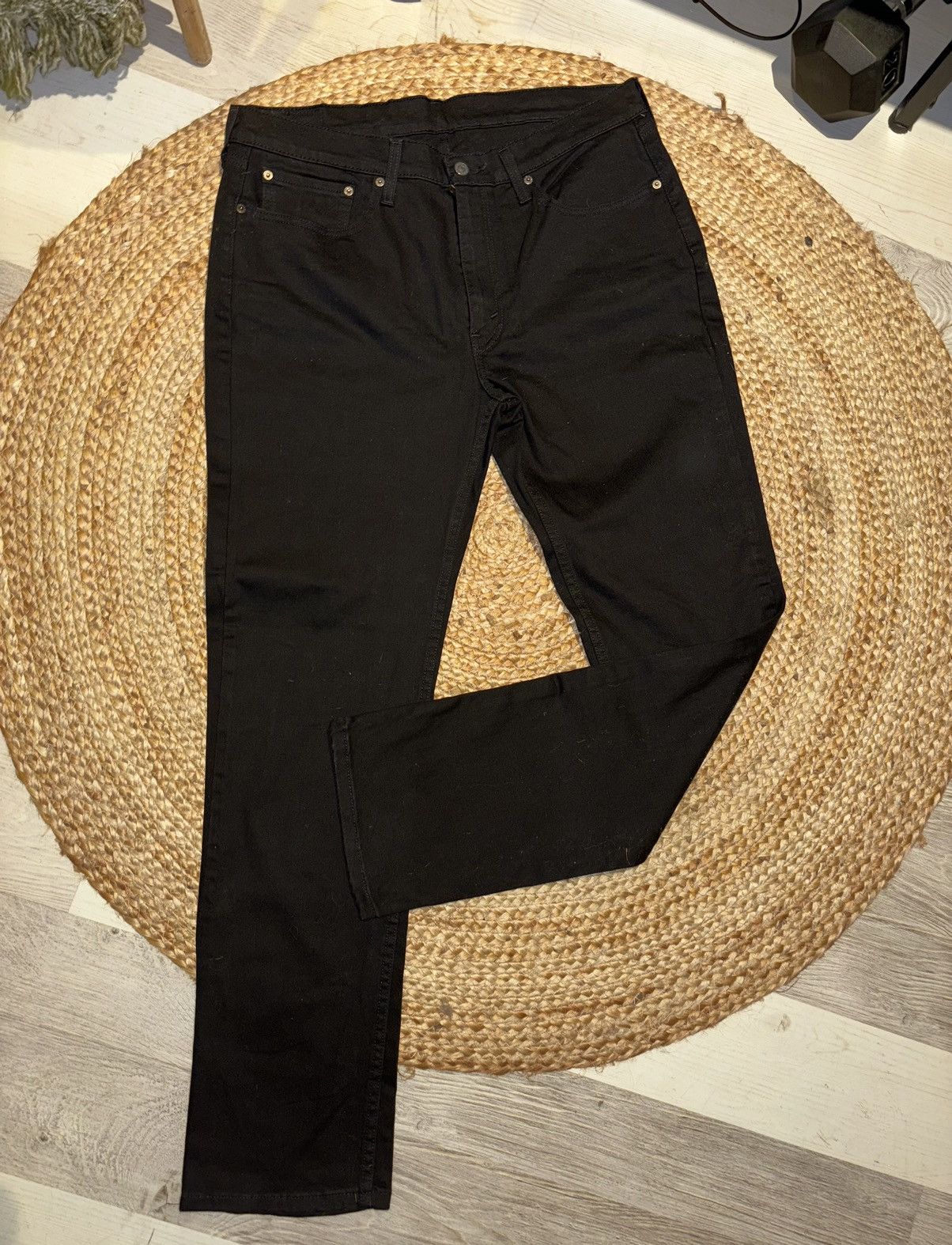 Levi's Levi 514 BLACK DENIM original riveted Size US 34 / EU 50 - 1 Thumbnail