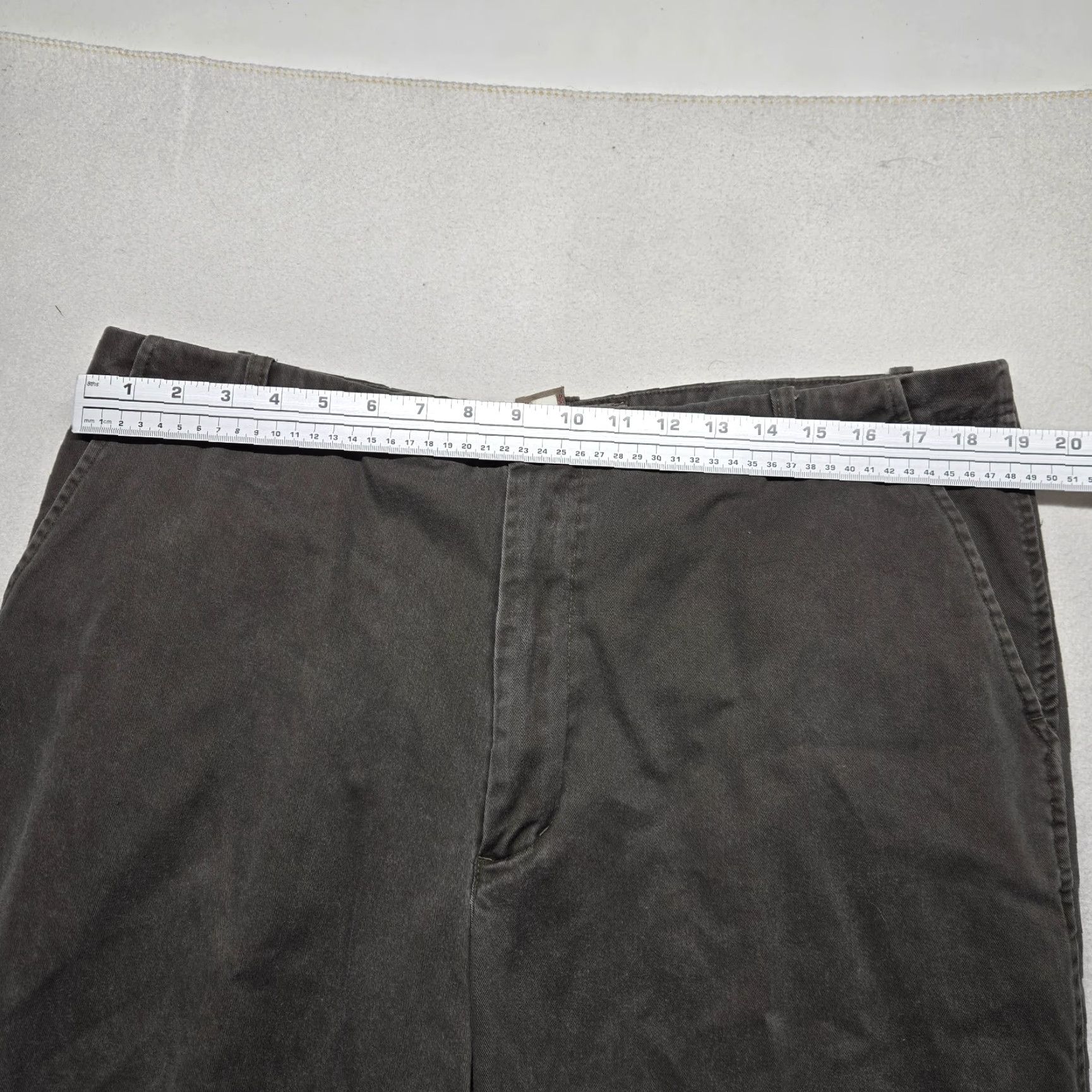 Lee Lee Khakis Chino Pants Gray Classic Fit Adult Men Size 38 x 32 Casual Cotton Spandex Straight Front Vintage No N/A Size US 38 / EU 54 - 4 Thumbnail
