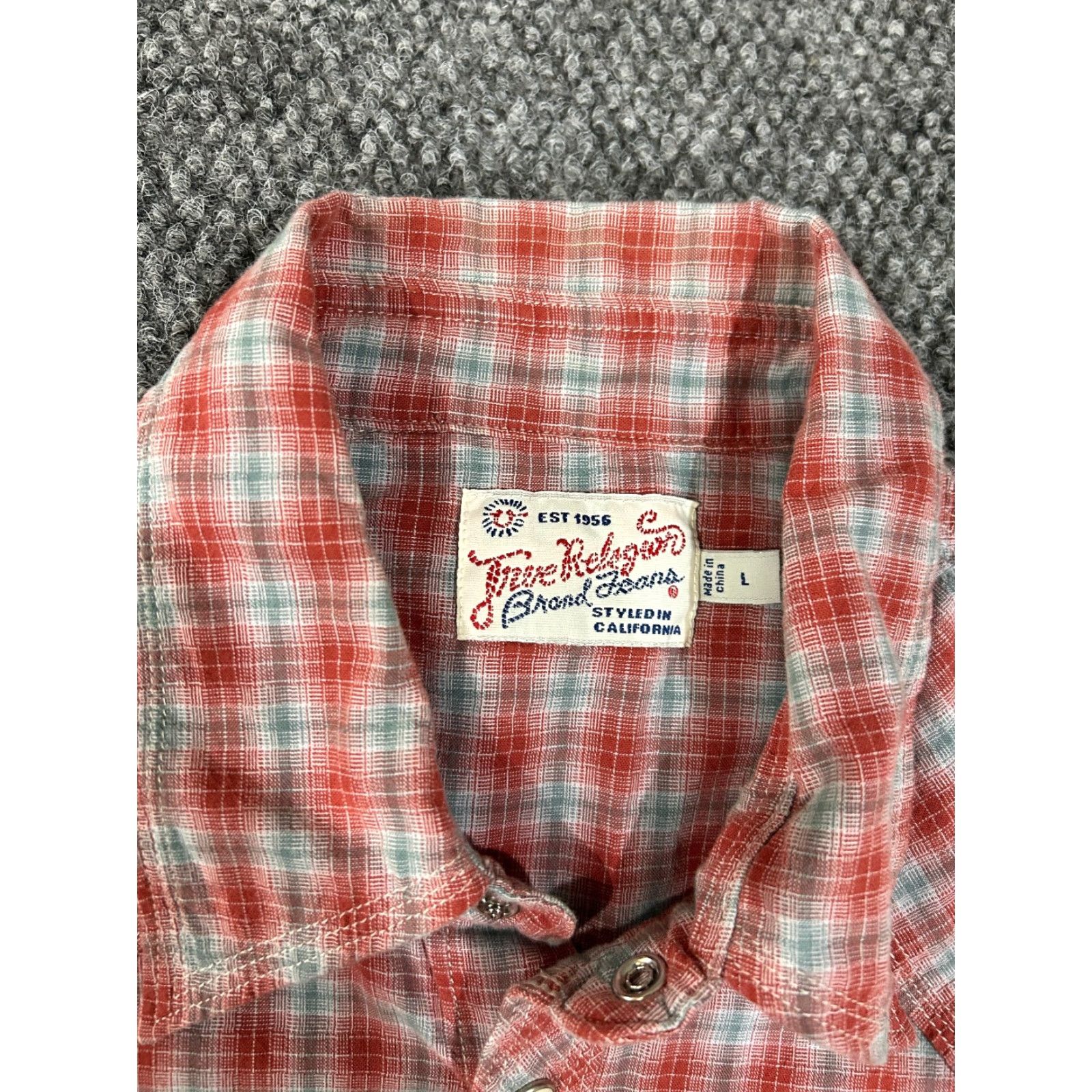 True Religion VINTAGE True Religion Shirt Mens Large Red Blue Plaid Pearl Snap Western Size US L / EU 52-54 / 3 - 4 Thumbnail