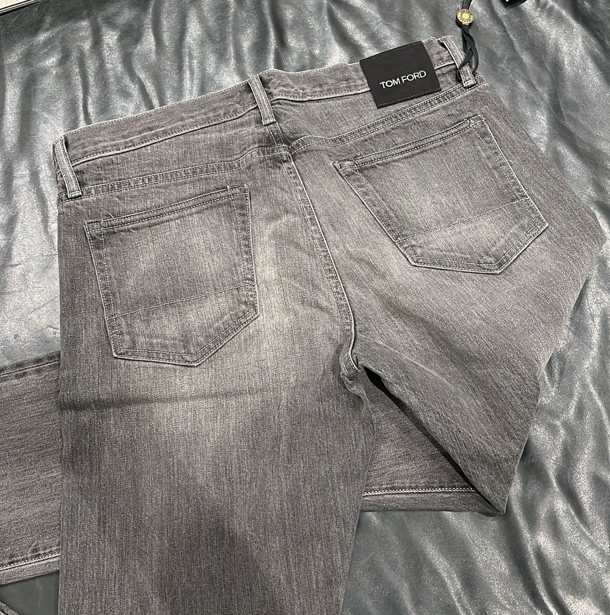 Tom Ford o1loc1c0126 DPS001 Slim Fit Denim in Grey Size US 33 - 2 Thumbnail