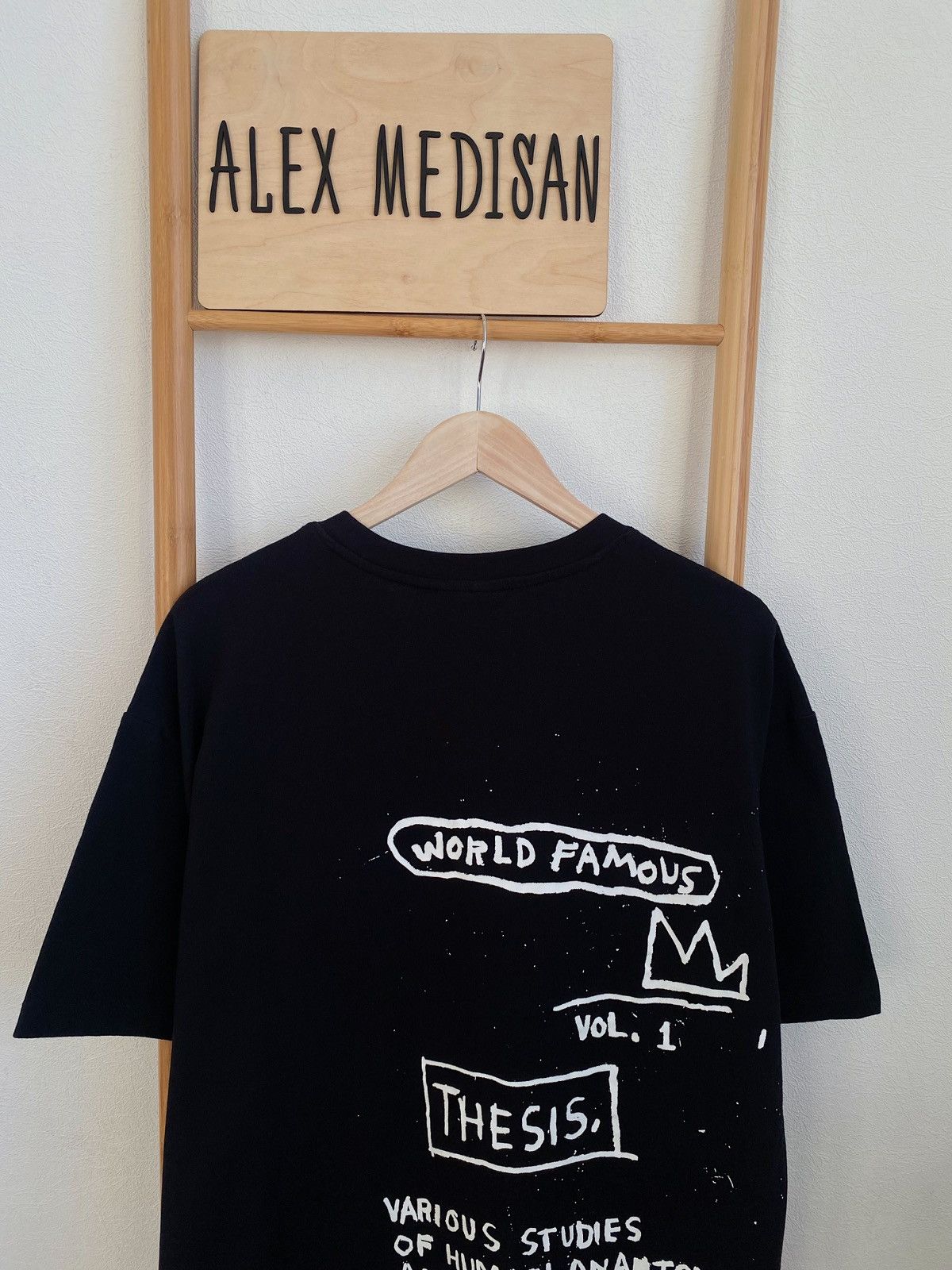 H&M × Jean-Michel Basquiat × Who Decides War WHO DECIDES WAR x BASQUIAT x H&M RELAXED FIT COTTON T-SHIRT Size US L / EU 52-54 / 3 - 16 Thumbnail