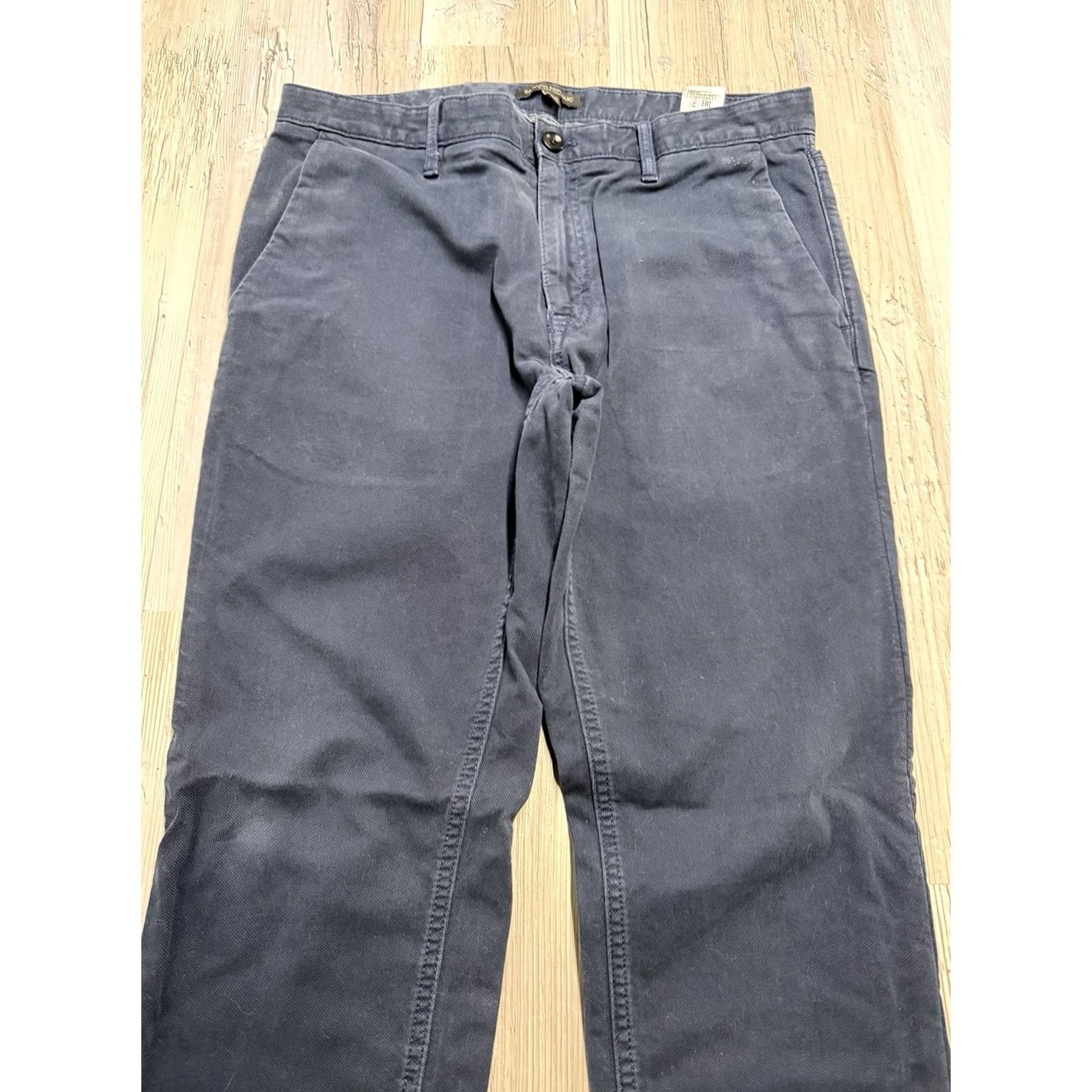Banana Republic Banana Republic Mens Aiden Fit Tech Canvas Performance Pants Blue Straight Leg 32x30 Regular Knit Polyester Slimming Pockets Stretch Slimming Size US 32 / EU 48 - 5 Thumbnail