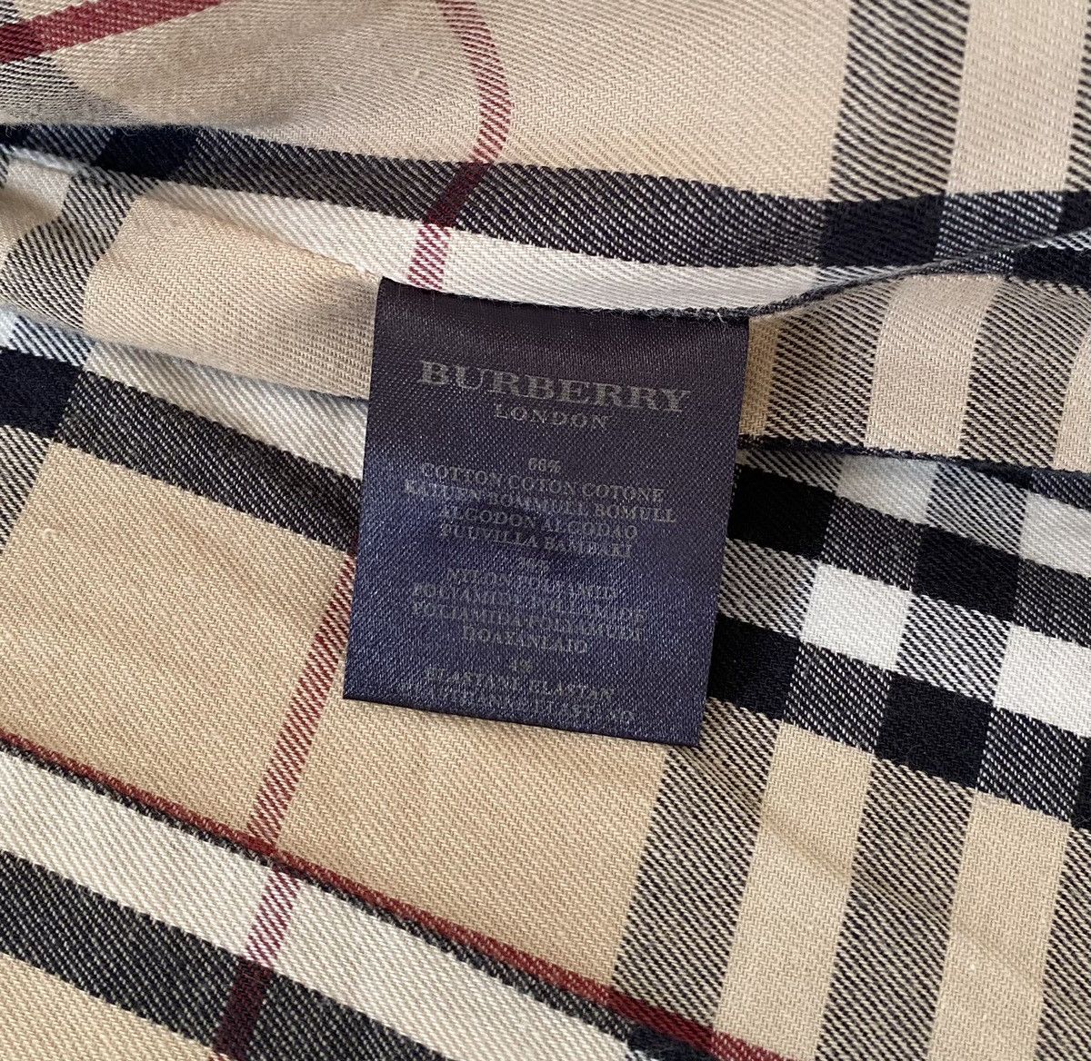 Burberry Burberry Nylon/Coton Nova Check Jacket x Vintage x Luxury Size S / US 4 / IT 40 - 12 Thumbnail