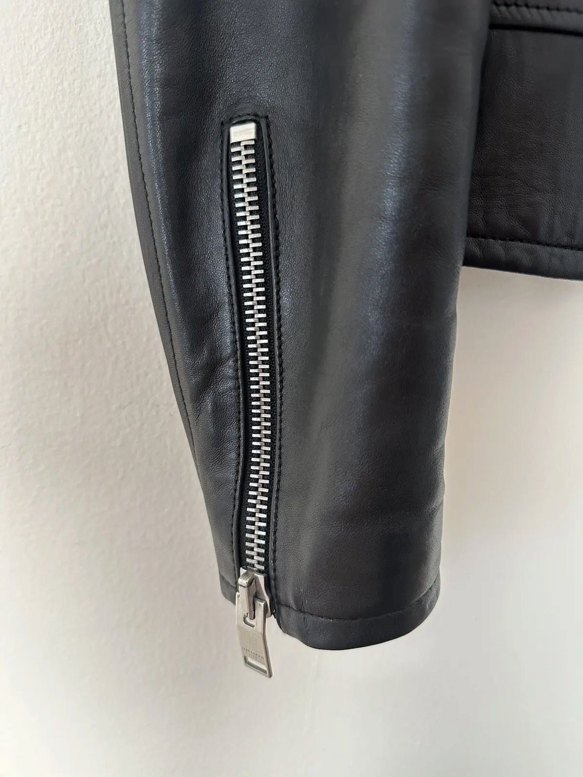 Yves Saint Laurent Saint Laurent Leather Jacket L01 42 Size US S / EU 44-46 / 1 - 3 Thumbnail