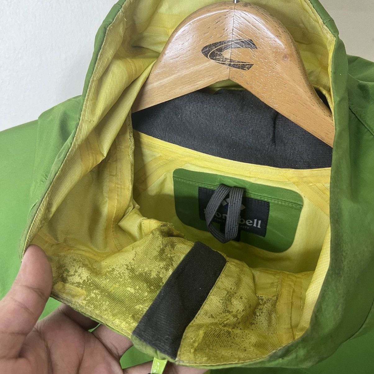 Montbell Montbell Outdoor Rain Hiker Waterproof Mountain Parka Jacket Size US L / EU 52-54 / 3 - 7 Thumbnail