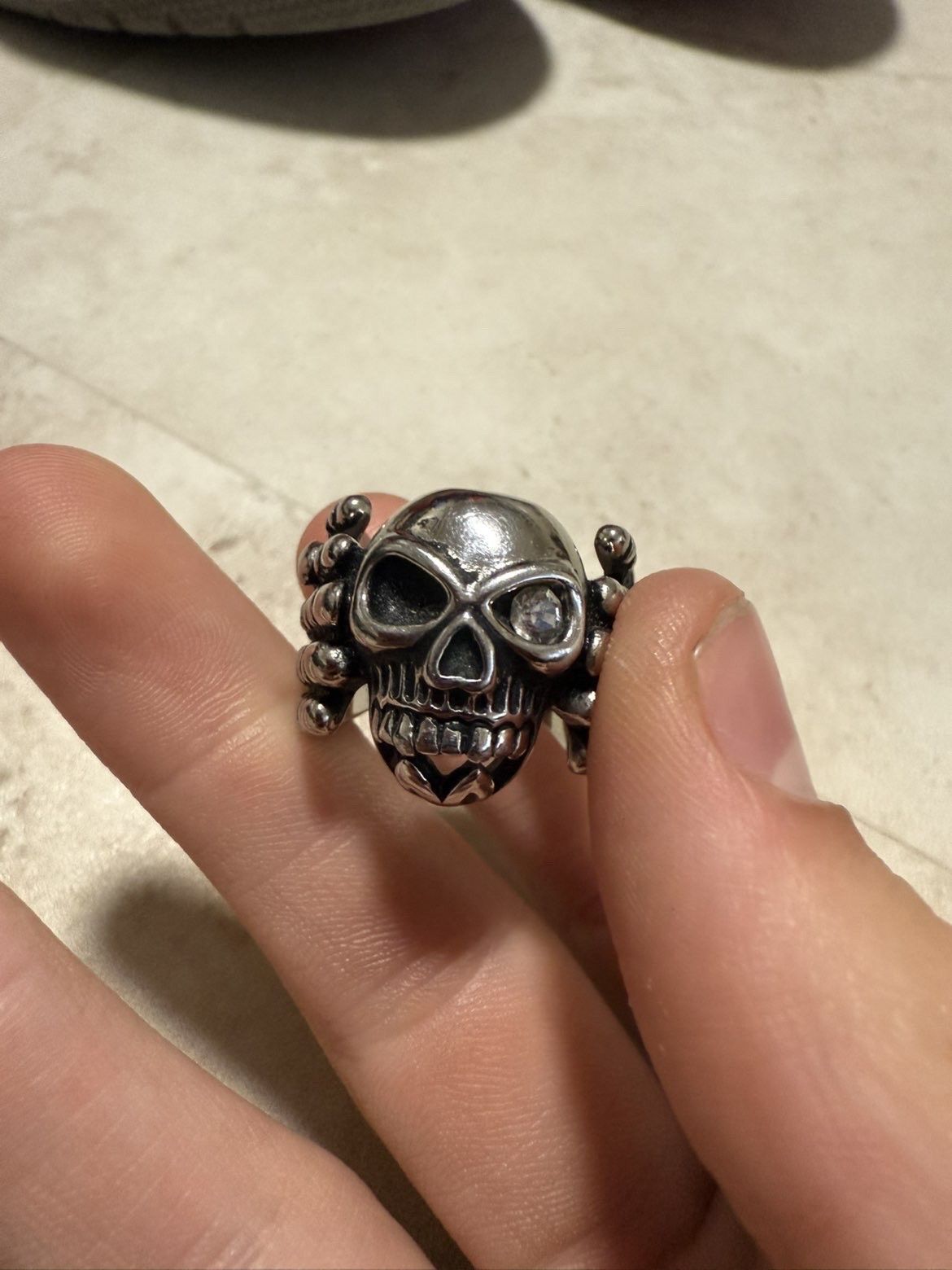 Other UK Skull Ring W/ Gemstone In Eyeball Size ONE SIZE - 4 Thumbnail