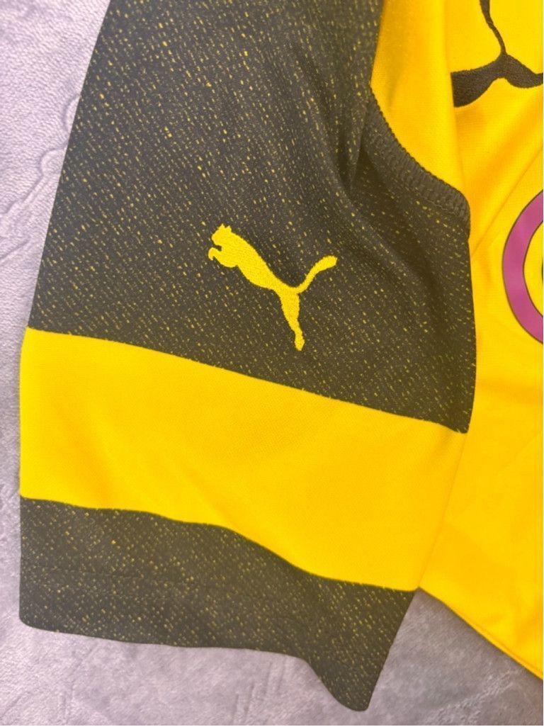 Puma Men's Puma BVB Borussia Dortmund Jersey XL Yellow Soccer Size US XL / EU 56 / 4 - 8 Thumbnail