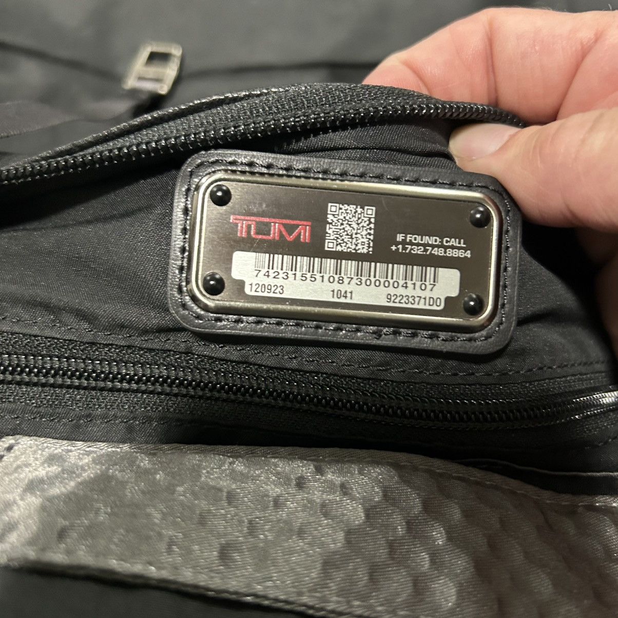 Tumi Tumi All Leather Alpha Bravo Beale Mini Messenger Size ONE SIZE - 8 Thumbnail