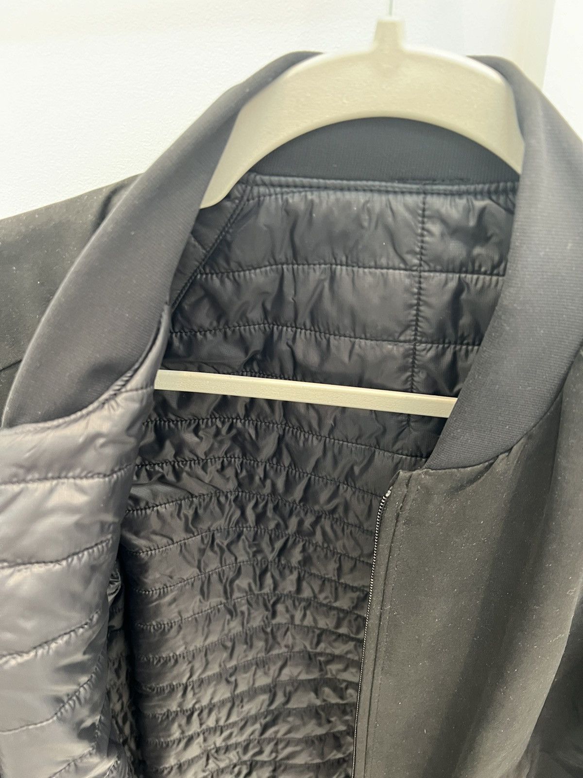 Lululemon Black Lululemon Bomber Jacket Size XS Size US XS / EU 42 / 0 - 3 Thumbnail