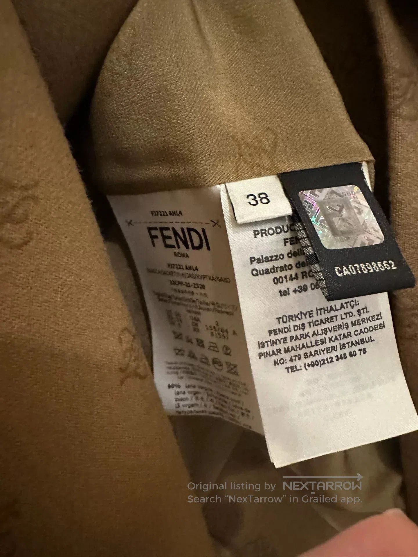 Fendi fendi double-breasted coat in beige. Size US M / EU 48-50 / 2 - 6 Thumbnail