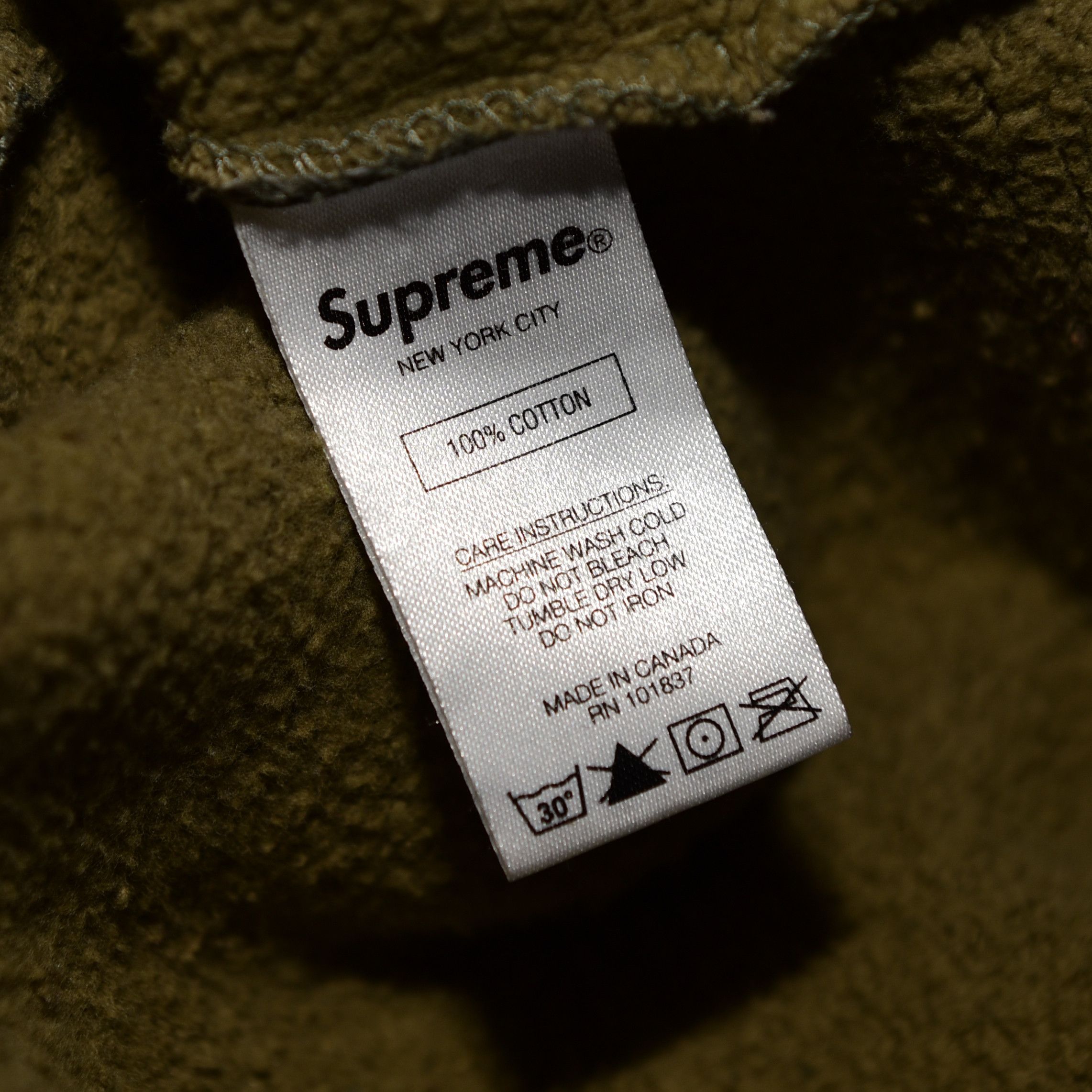 Supreme Supreme SS20 Animals Hellhounds Hoodie Size US L / EU 52-54 / 3 - 10 Thumbnail