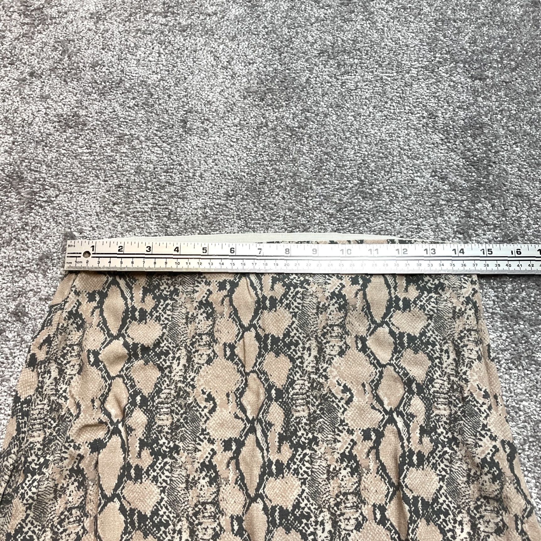 American Eagle Outfitters American Eagle Skirt Womens Medium Beige Striped Lightweight Stretch Size 32" / US 10 / IT 46 - 4 Thumbnail