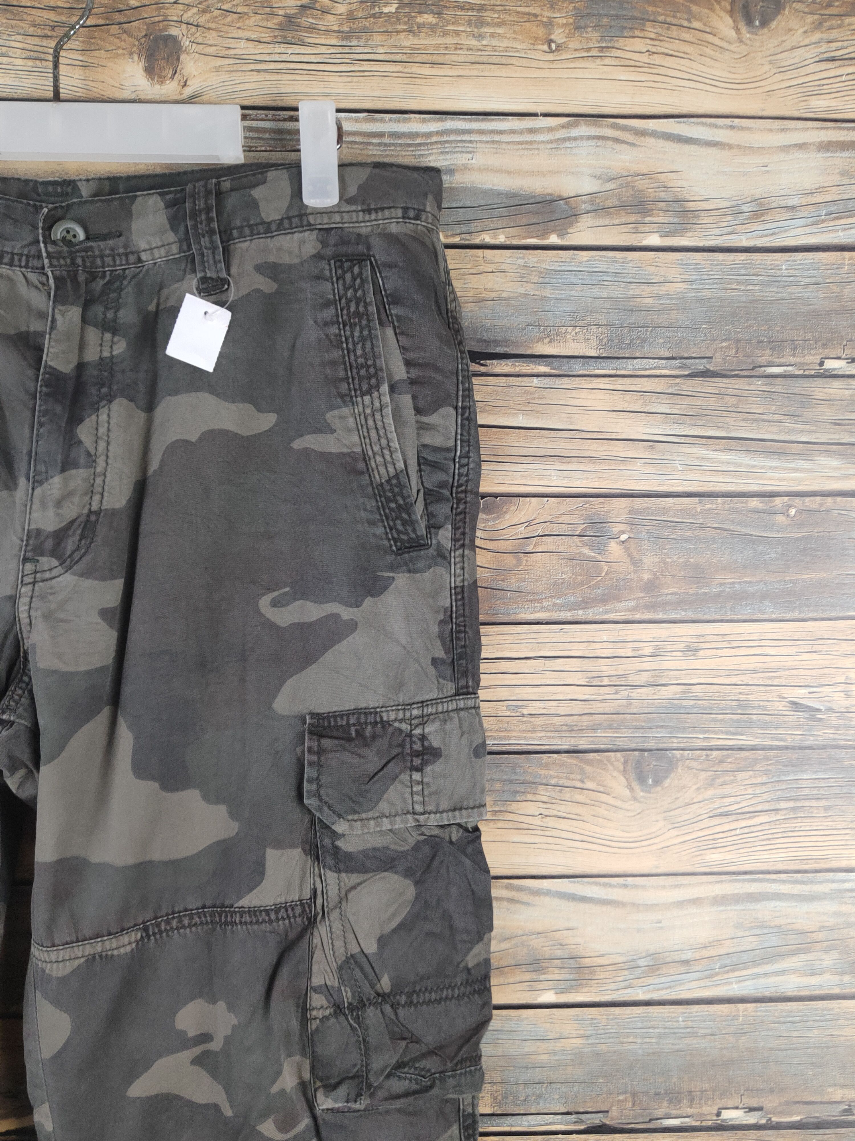 Japanese Brand DL Uniqlo Camouflage Multipocket Cargo Pants #46-259T Size US 32 / EU 48 - 6 Thumbnail