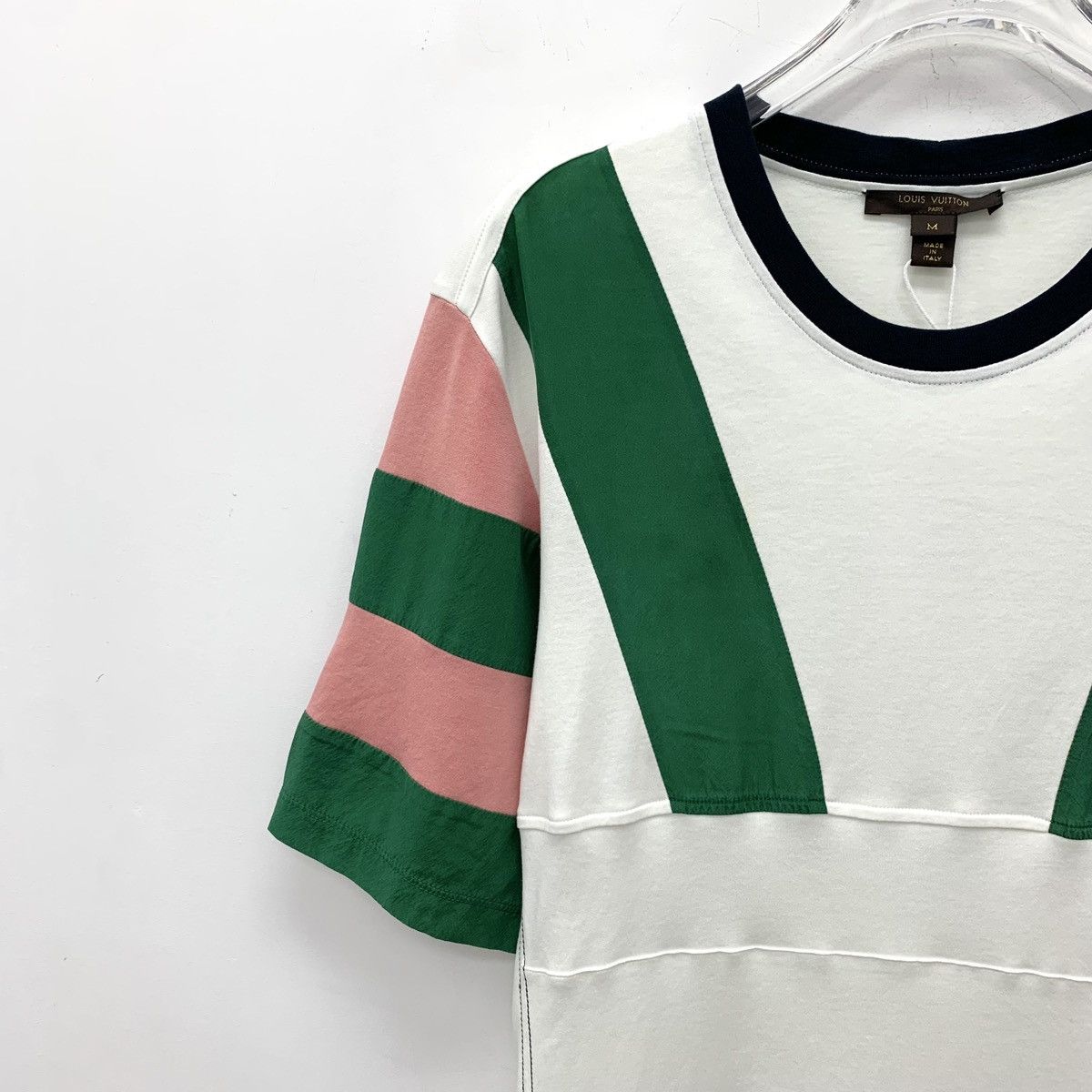 Louis Vuitton Louis Vuitton White Striped Short Sleeve Dress K26WX Size M / US 6-8 / IT 42-44 - 2 Thumbnail
